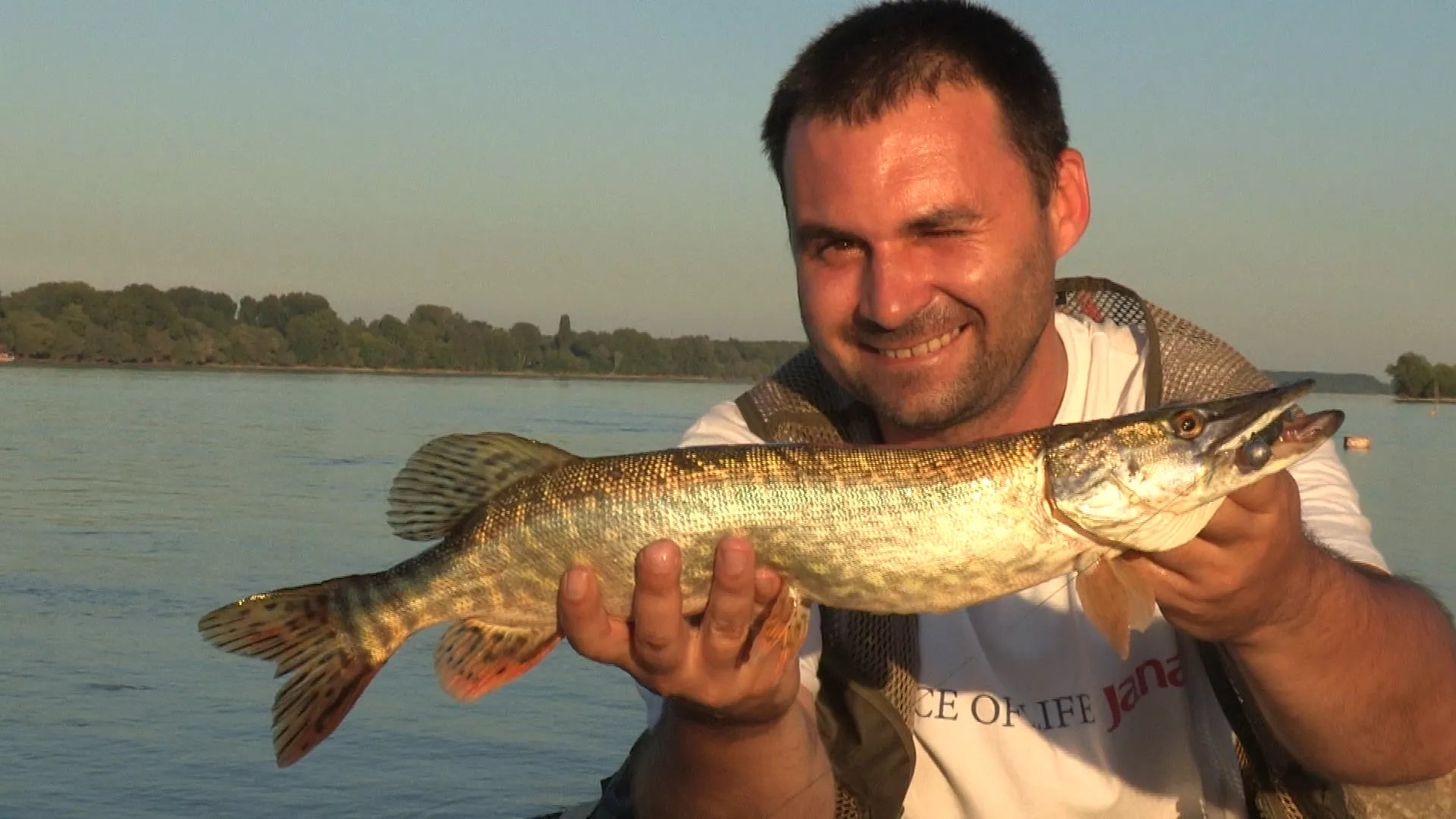 Лов и риболов: Рибочуварска служба ЈВП “Воде Војводине“, 1. део