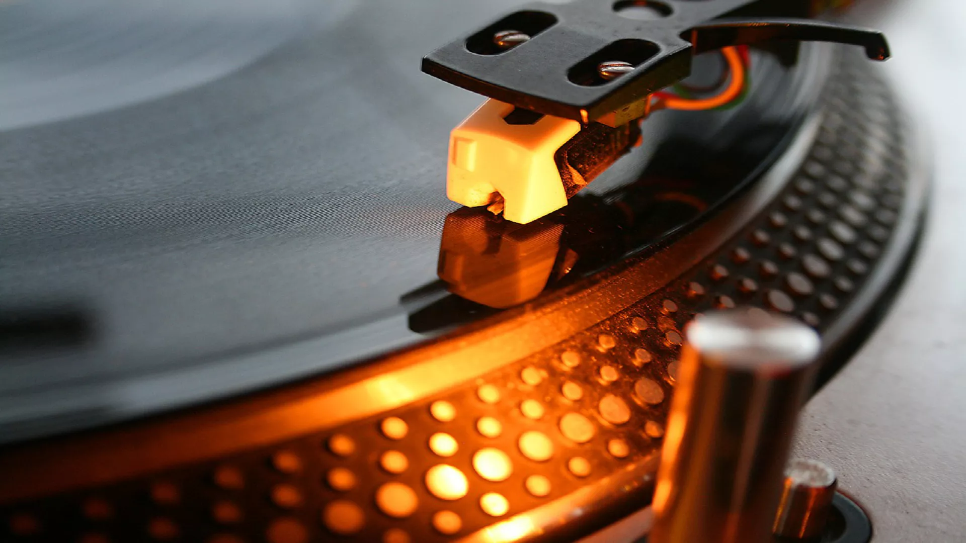 Discoteca+   12. 2. 2025.