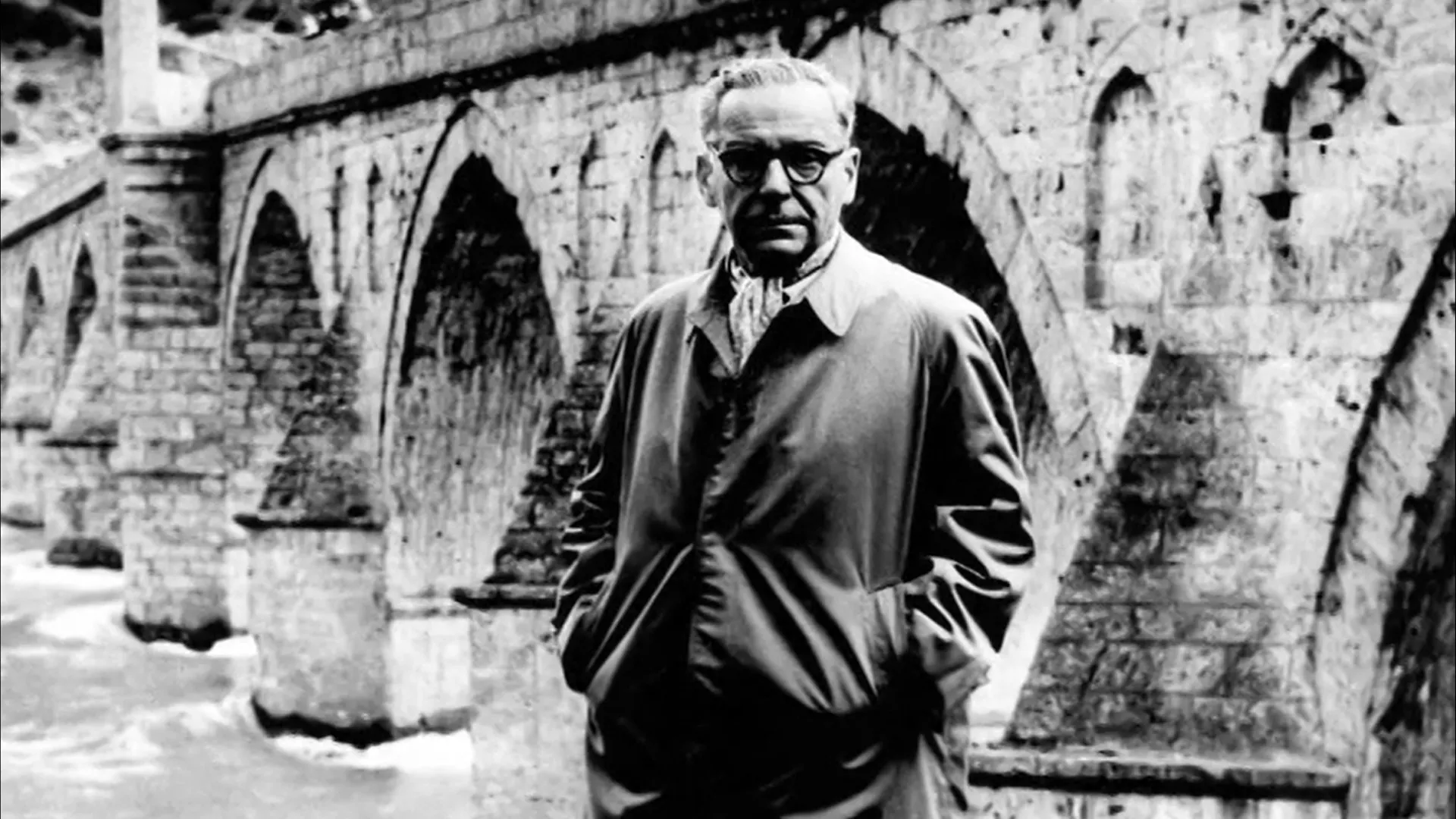 Савремено тумачење српске историје: Писац и прича - Стваралачка биографија Иве Андрића