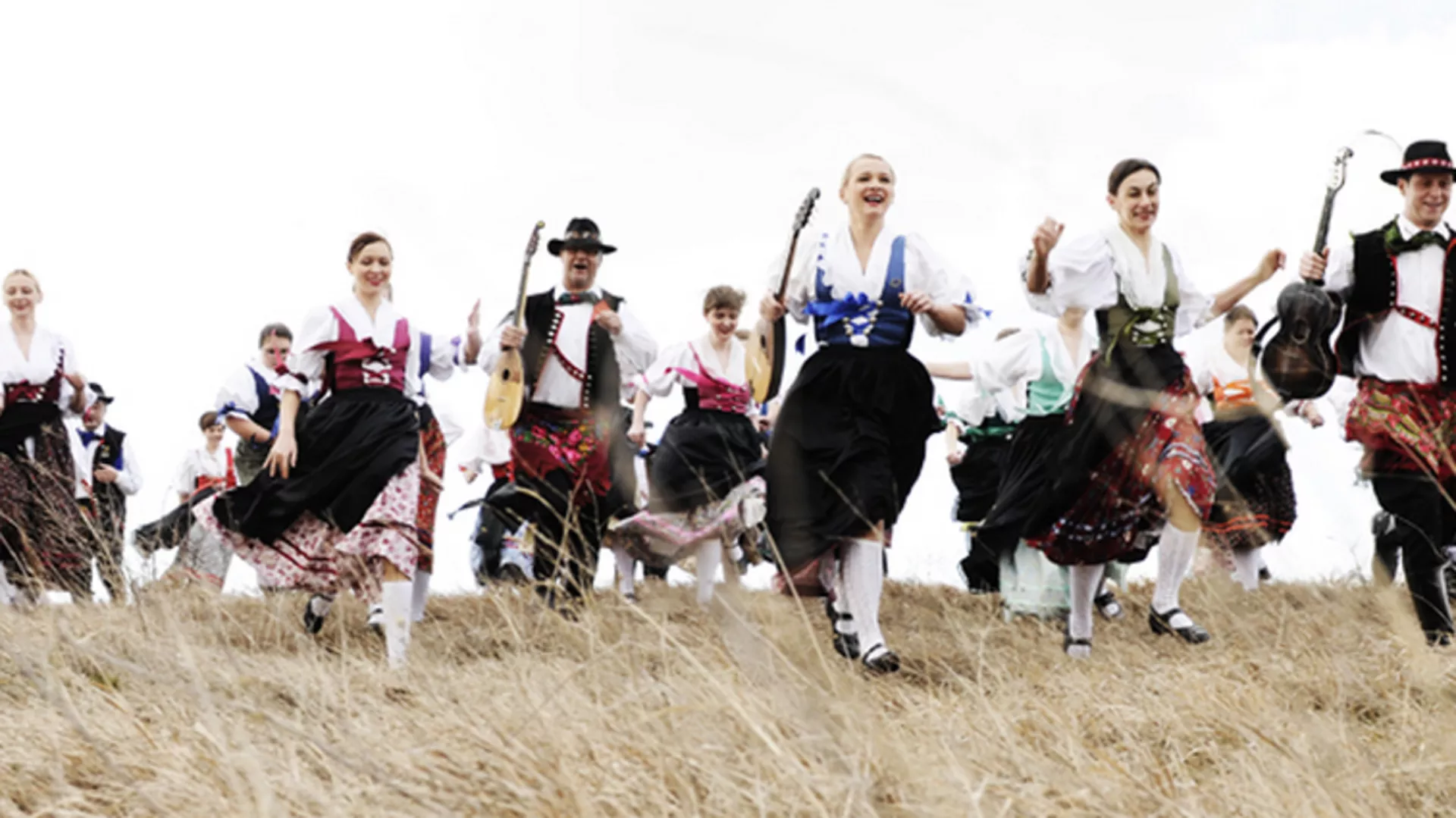 Од злата јабука – Традиционална музика Срба у Војводини