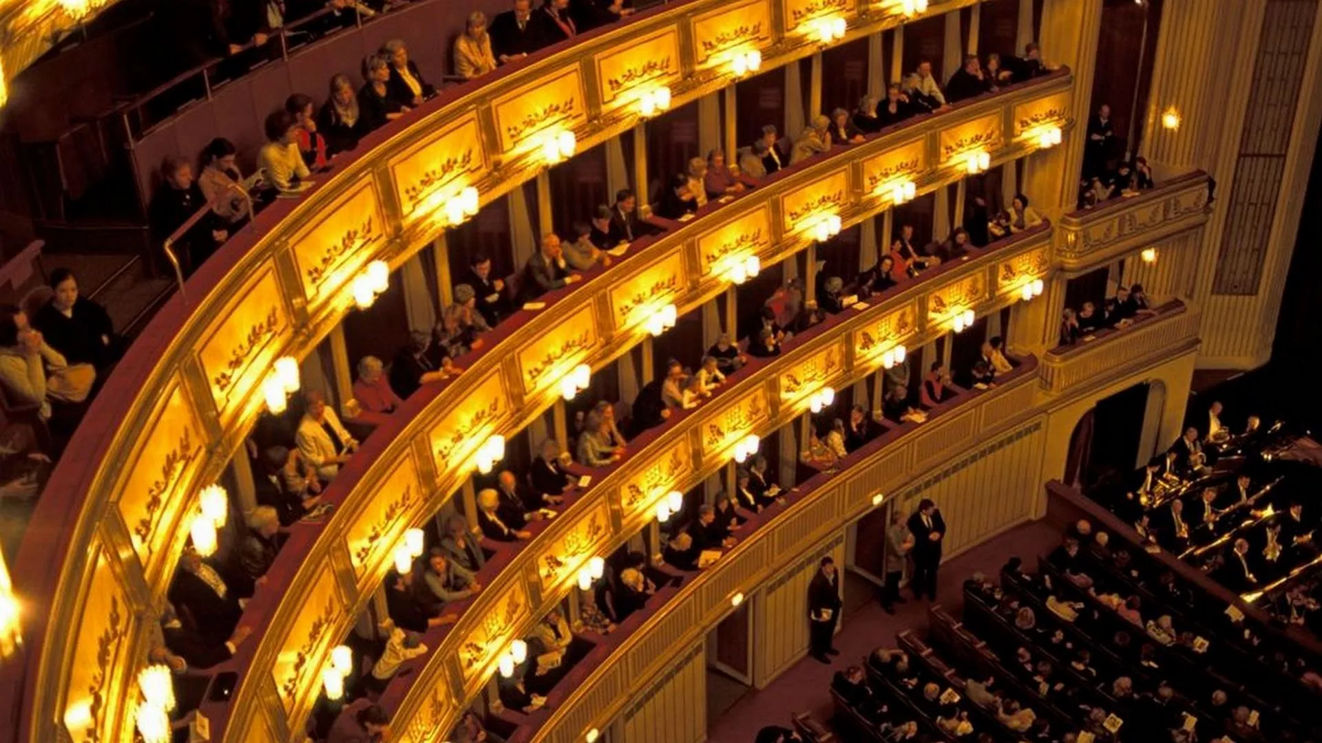 Кон анима – Посвећена опери