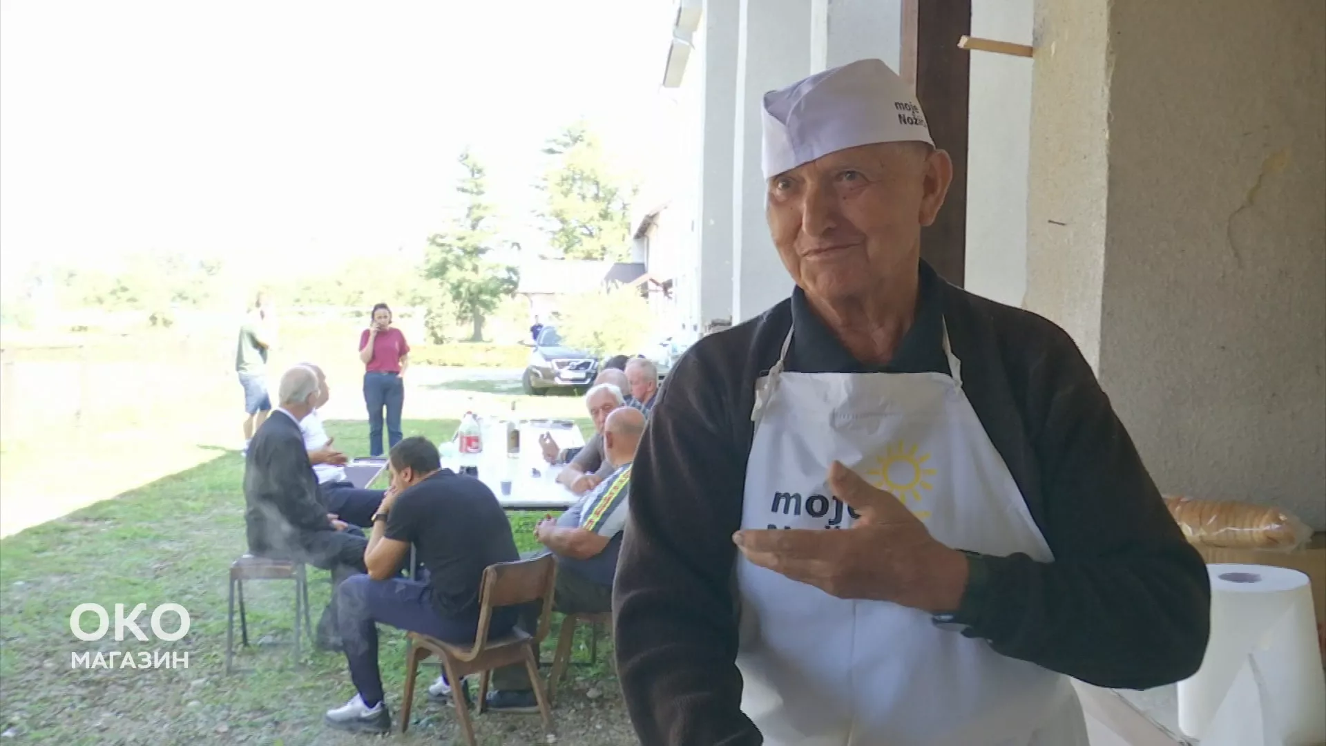 Око магазин: Република Српска: Село чува асфалт, а Раде кува гра‘