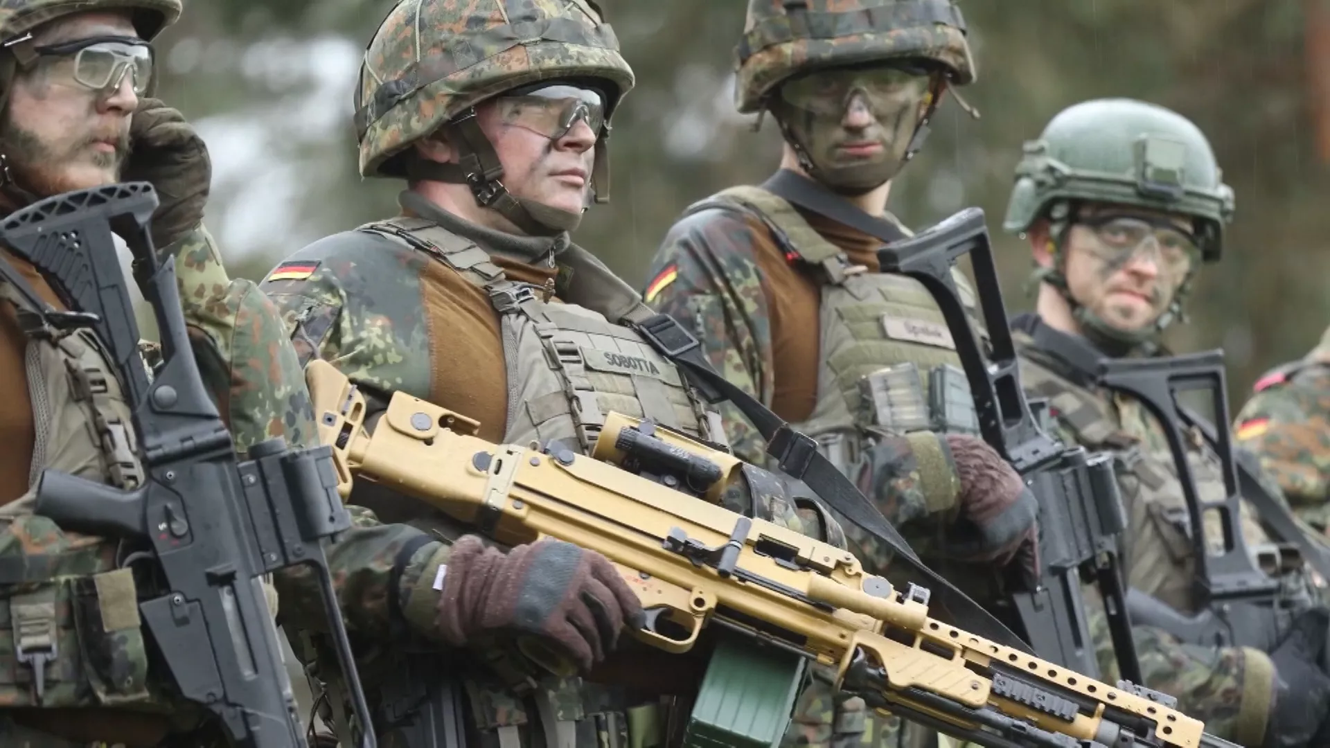 Дозволите...: Како Европа враћа војни рок