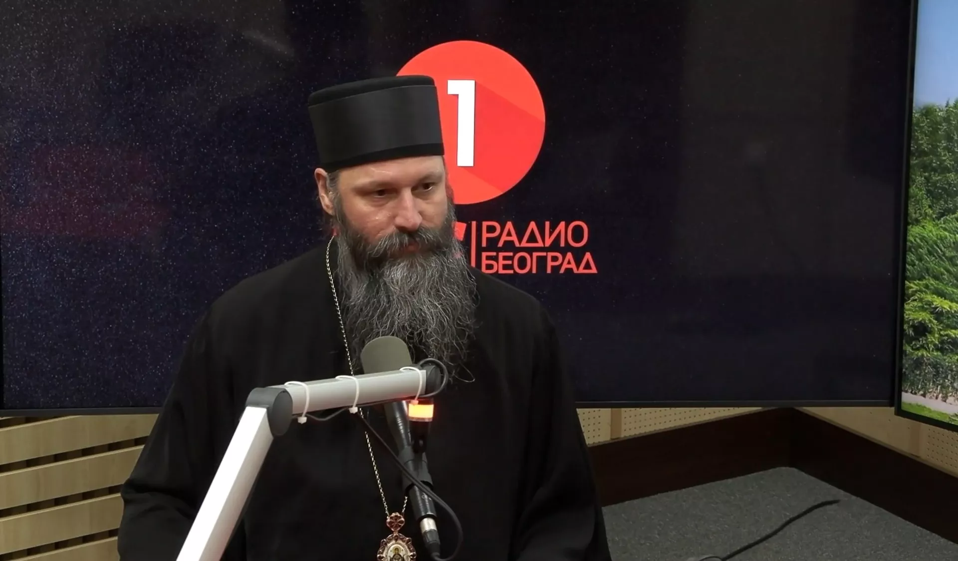 Владика Иларион: Божић-искуство близине Божије