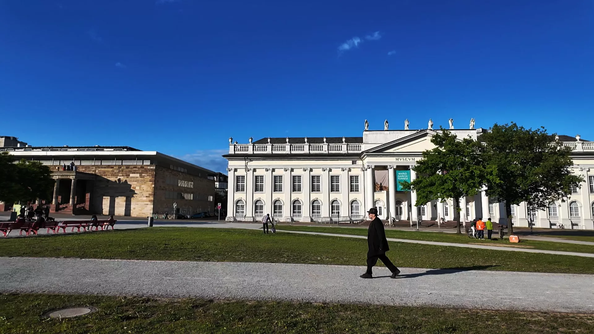 Авангарда, језик лудости: "Изведба"