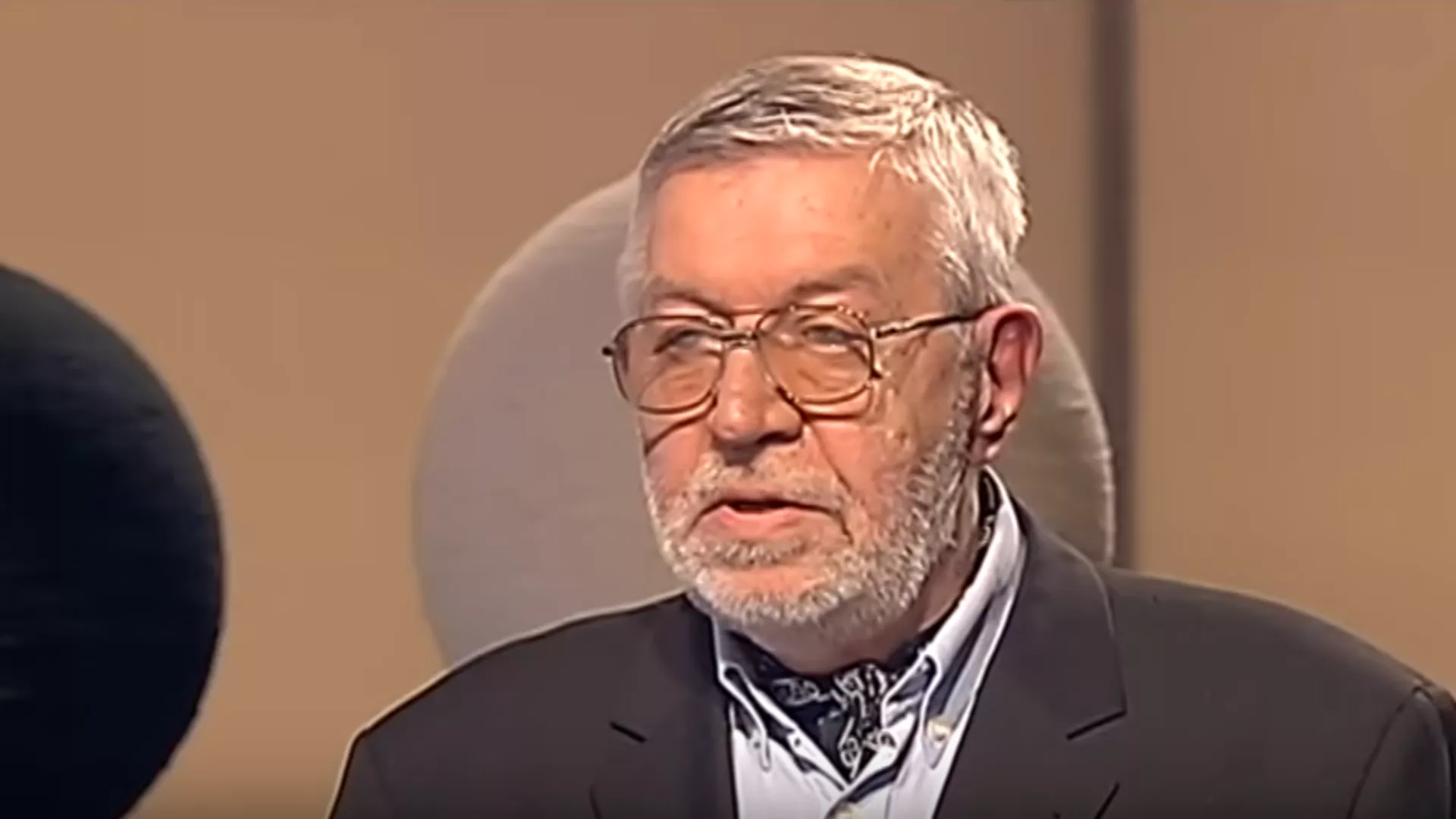 Клуб 2 – Драгомир Зупанц