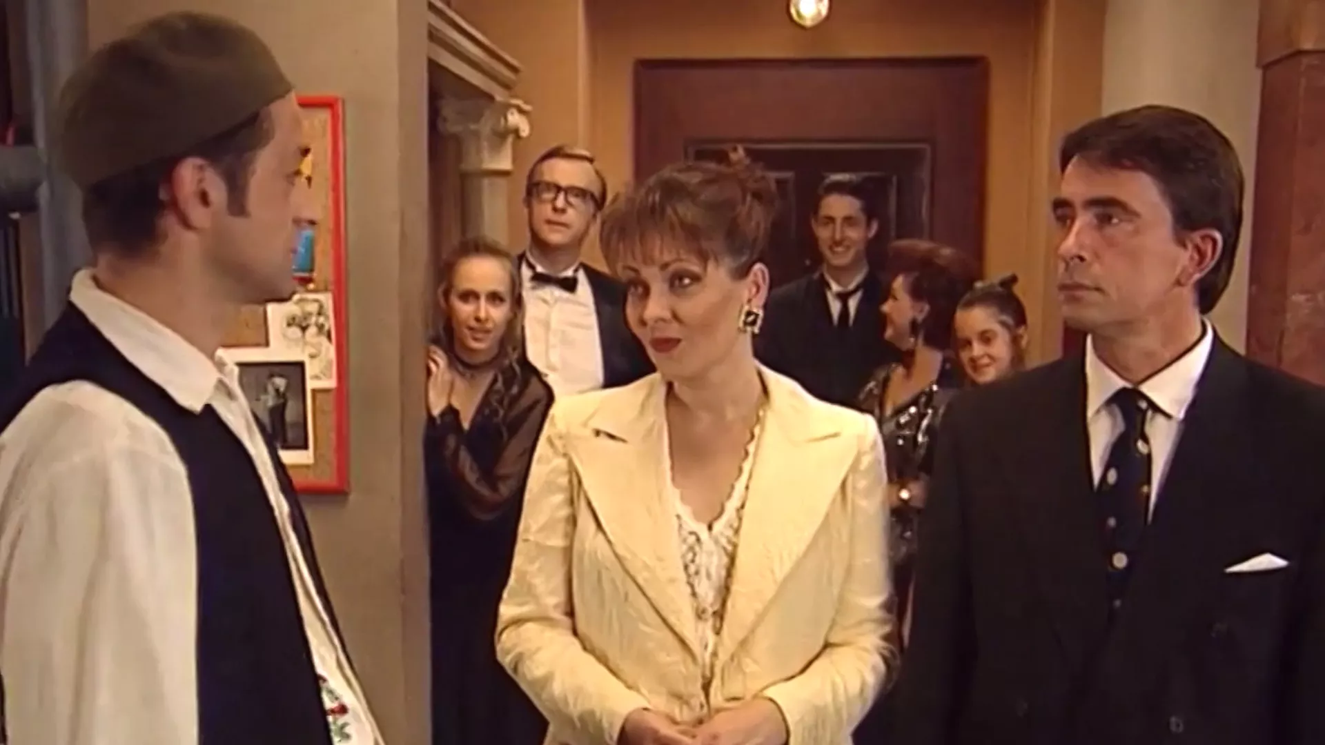 Отворена врата (34. епизода)