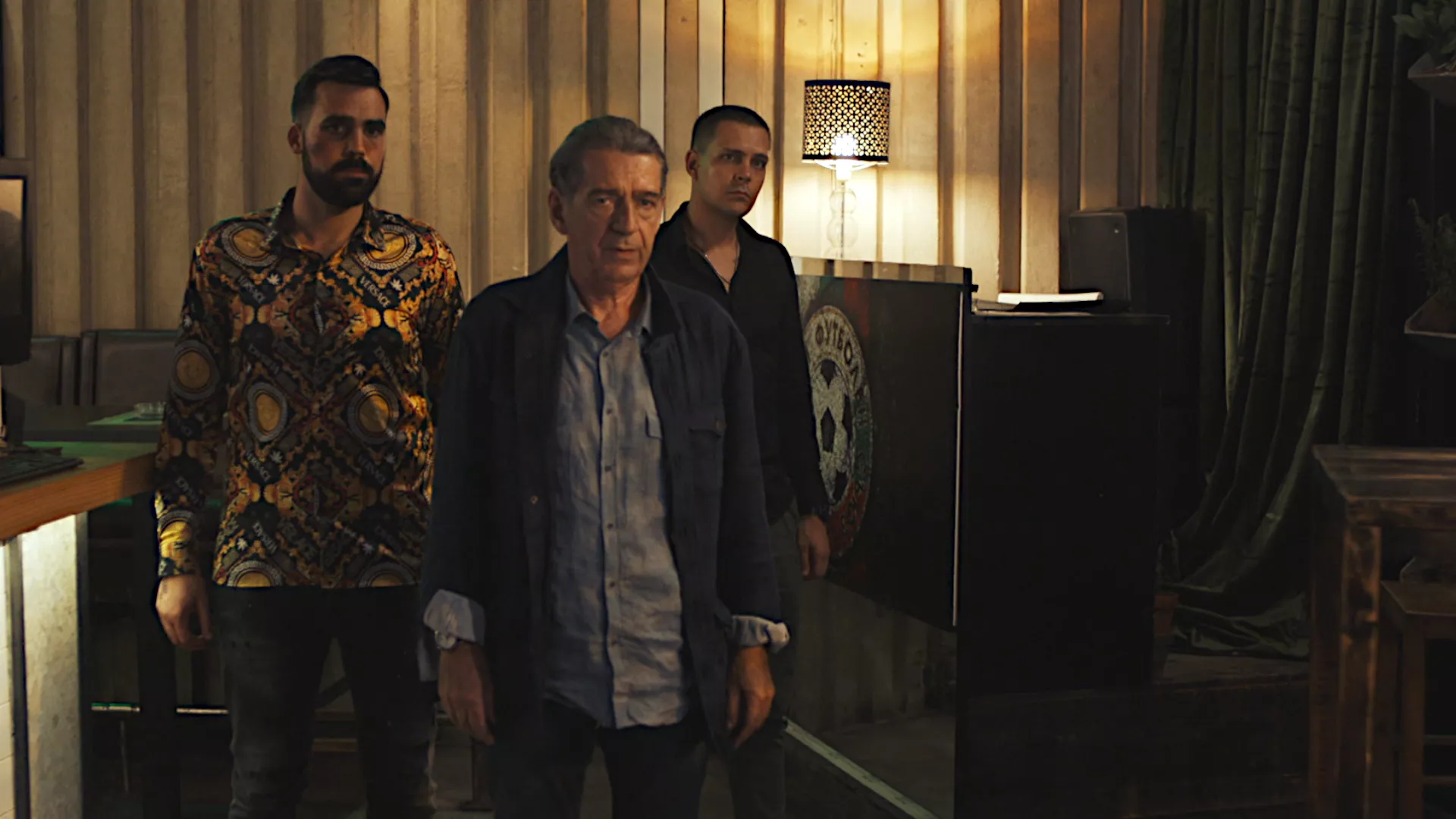 Јужни ветар (2020) (10. епизода)