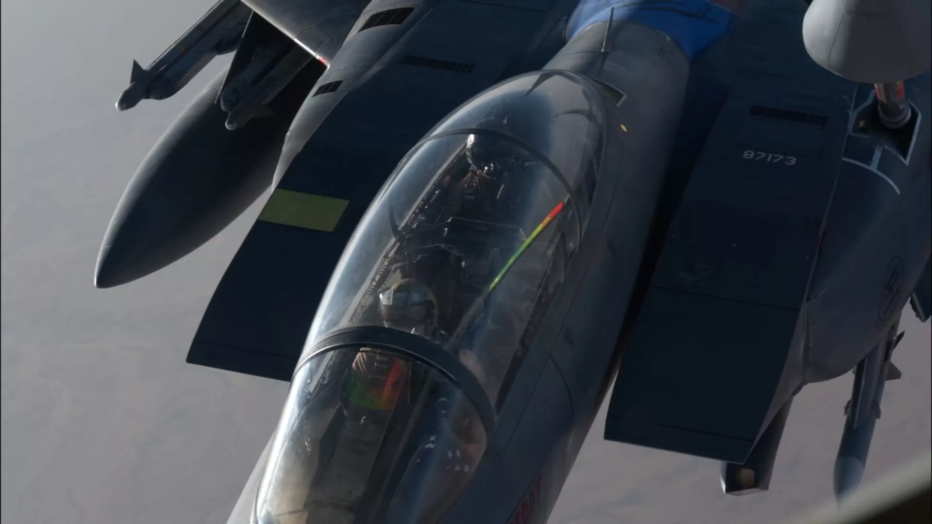 Дозволите…: Најмлађи војници са новим пушкама