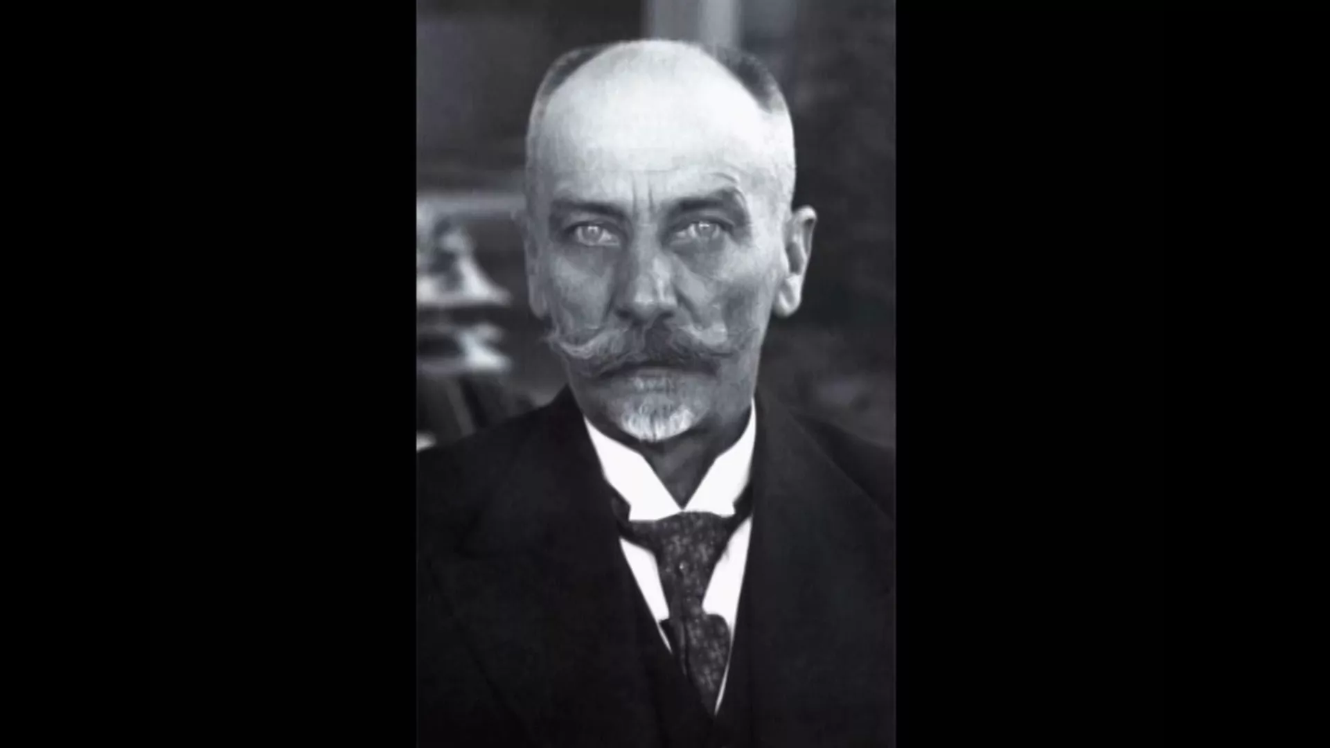 Великани: Милоје Васић