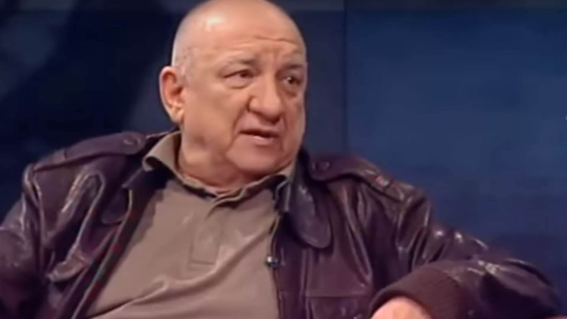 Невидљиви људи – Иван Бекјарев