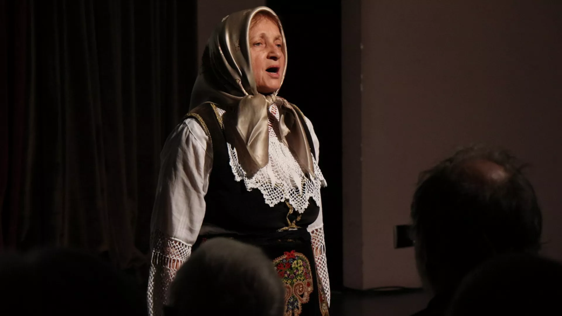 Од злата јабука – Светлана Стевић Вукосављевић