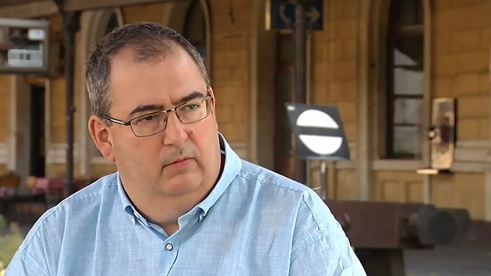 Остави све и читај – Војислав Станимировић