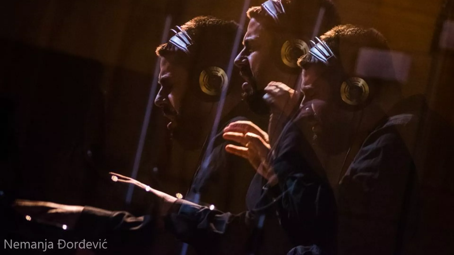 Џез сцена – соло aлбум Дејана Илијића