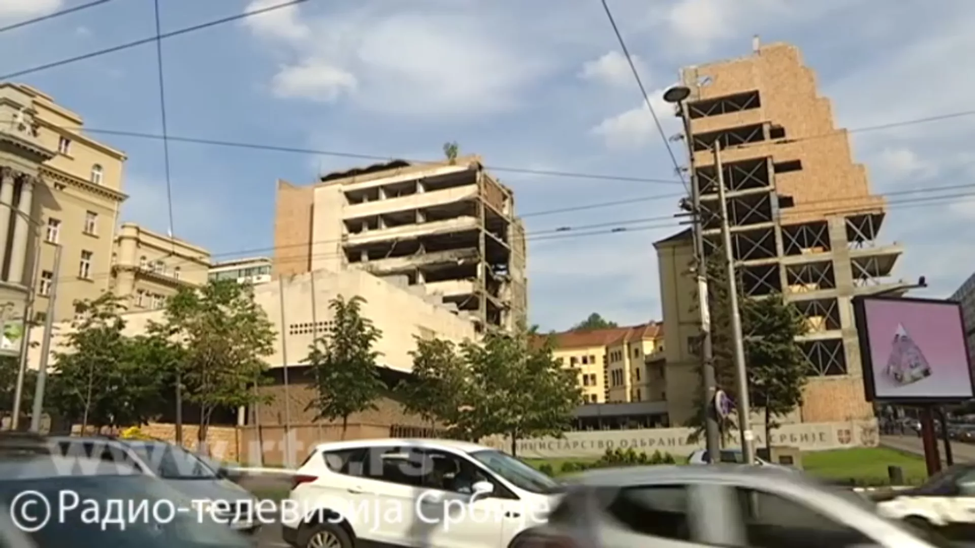 Говори да бих те видео - Бомбардовање Генералштаба