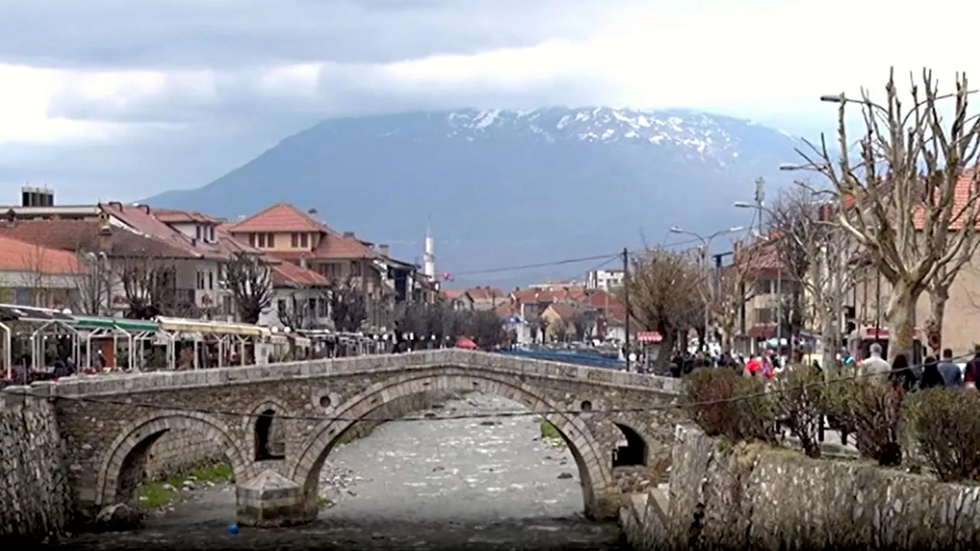 Trag: Kosmet, nisu ruševine zdrobljeno kamenje