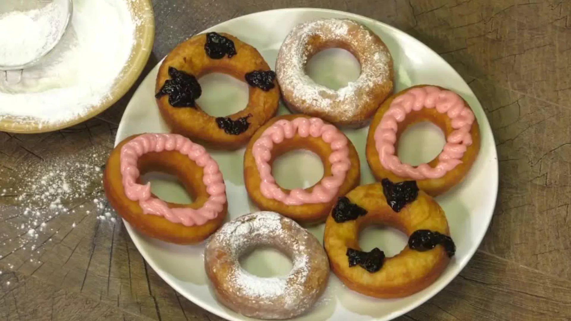 Gastronomad – Trbuhom za duhom: Kroasan krofne