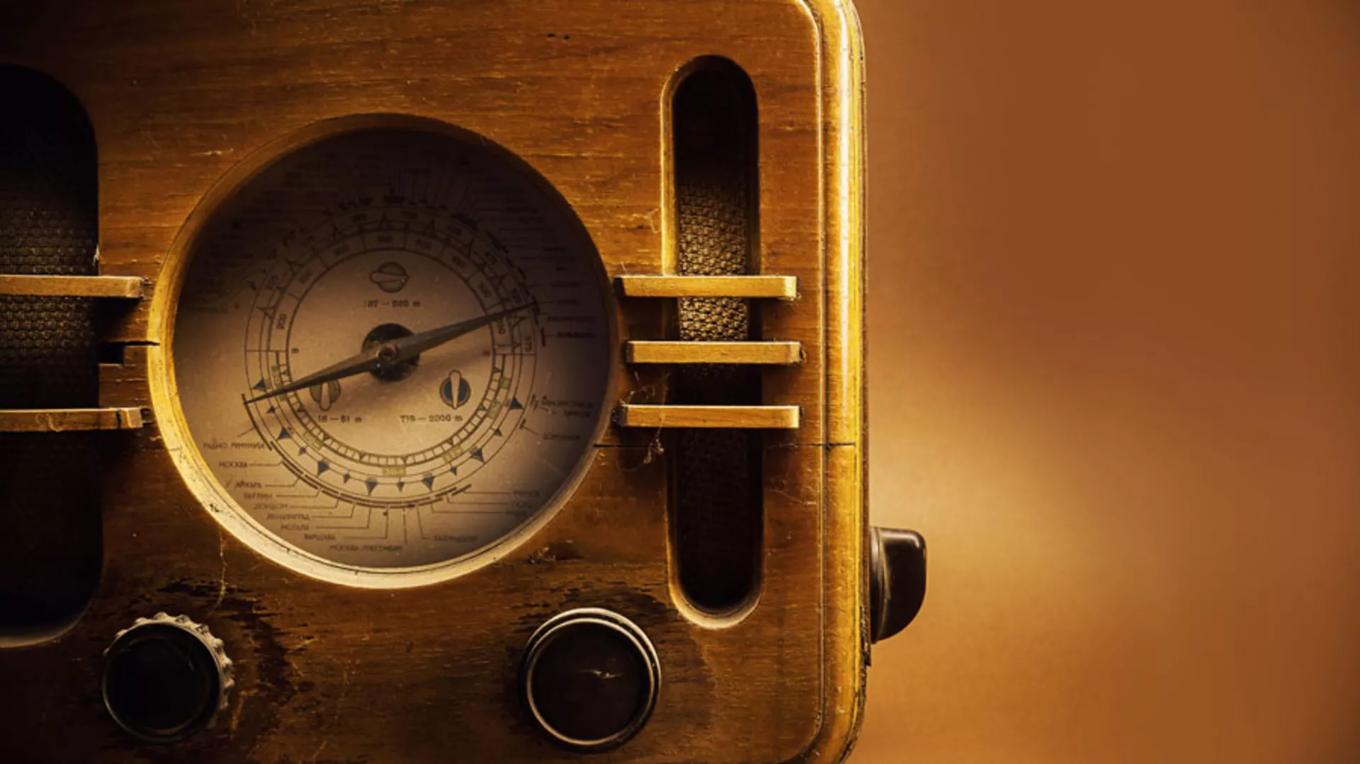 Nevidljivi ljudi – Radio-aparati