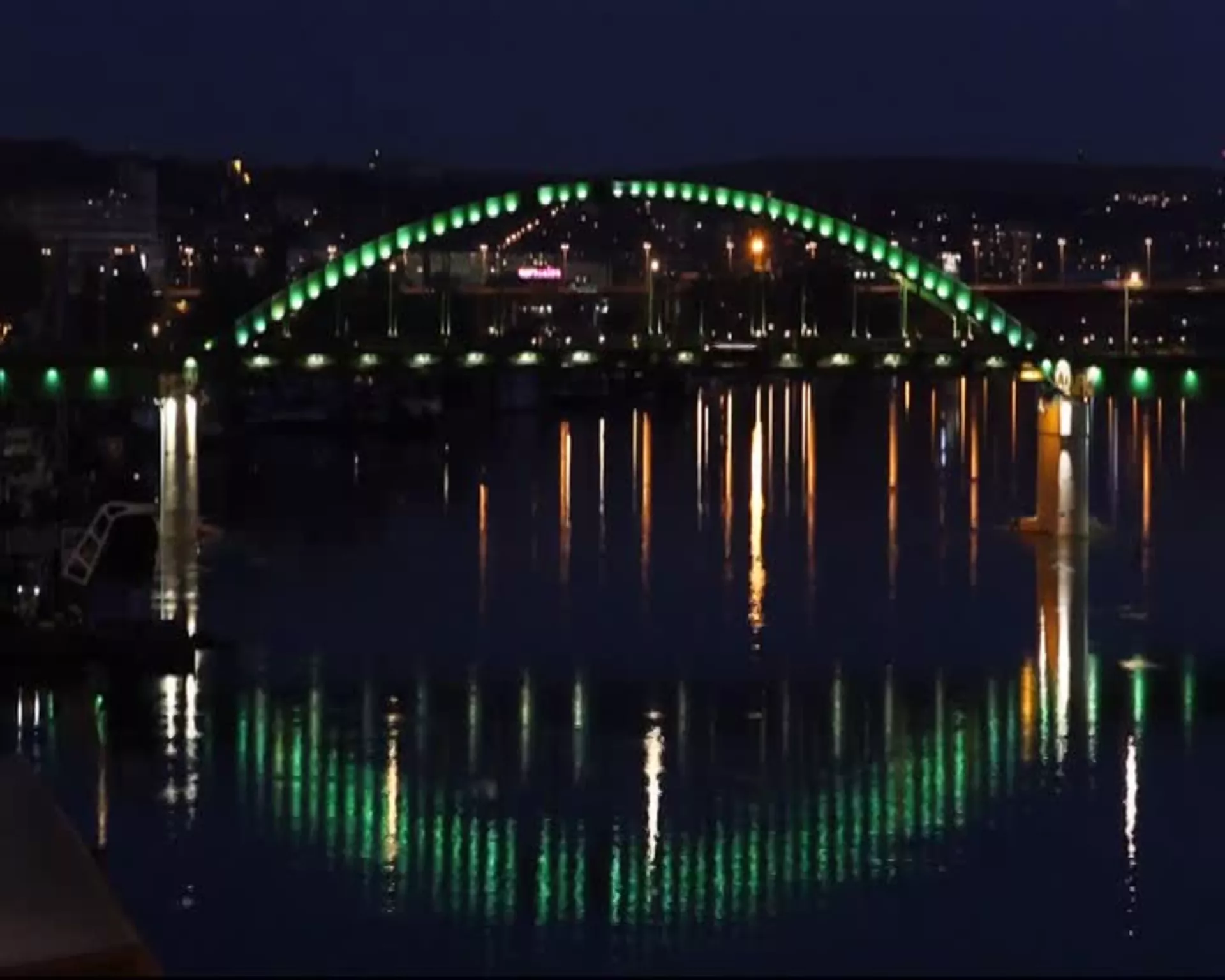 U hodu – Beograd na rekama, 1. deo