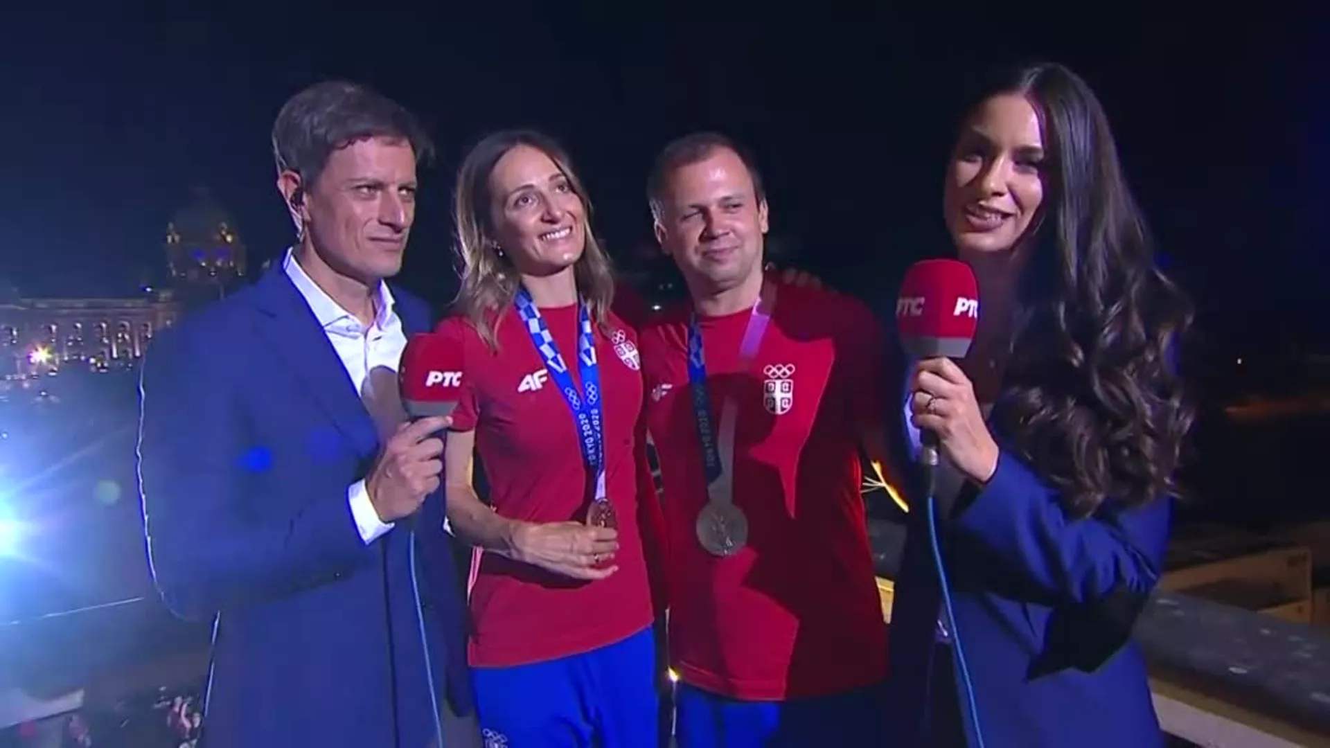 Doček olimpijaca ispred Skupštine grada