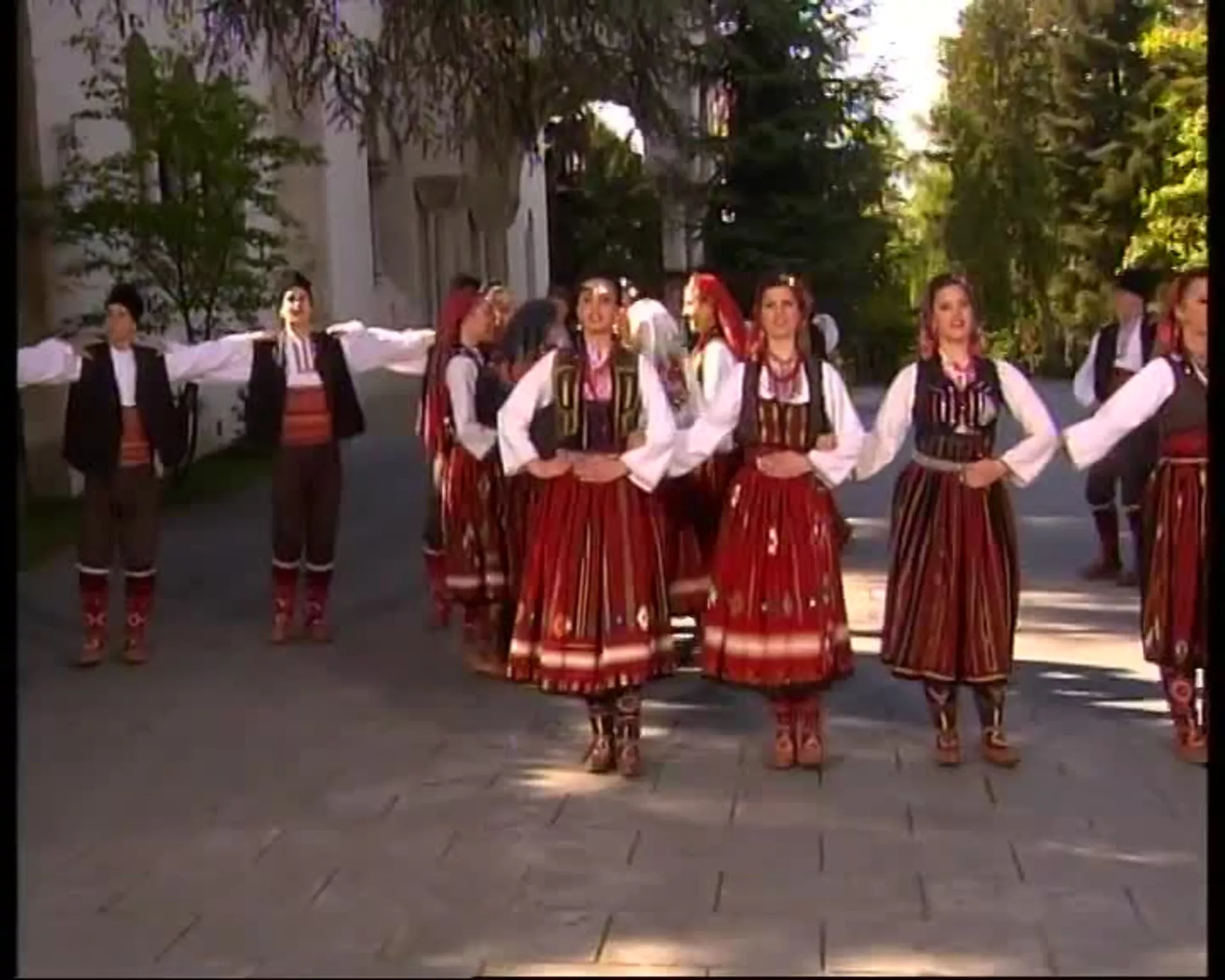 Igrale se delije na sred zemlje Srbije – KUD Kosta Abrašević