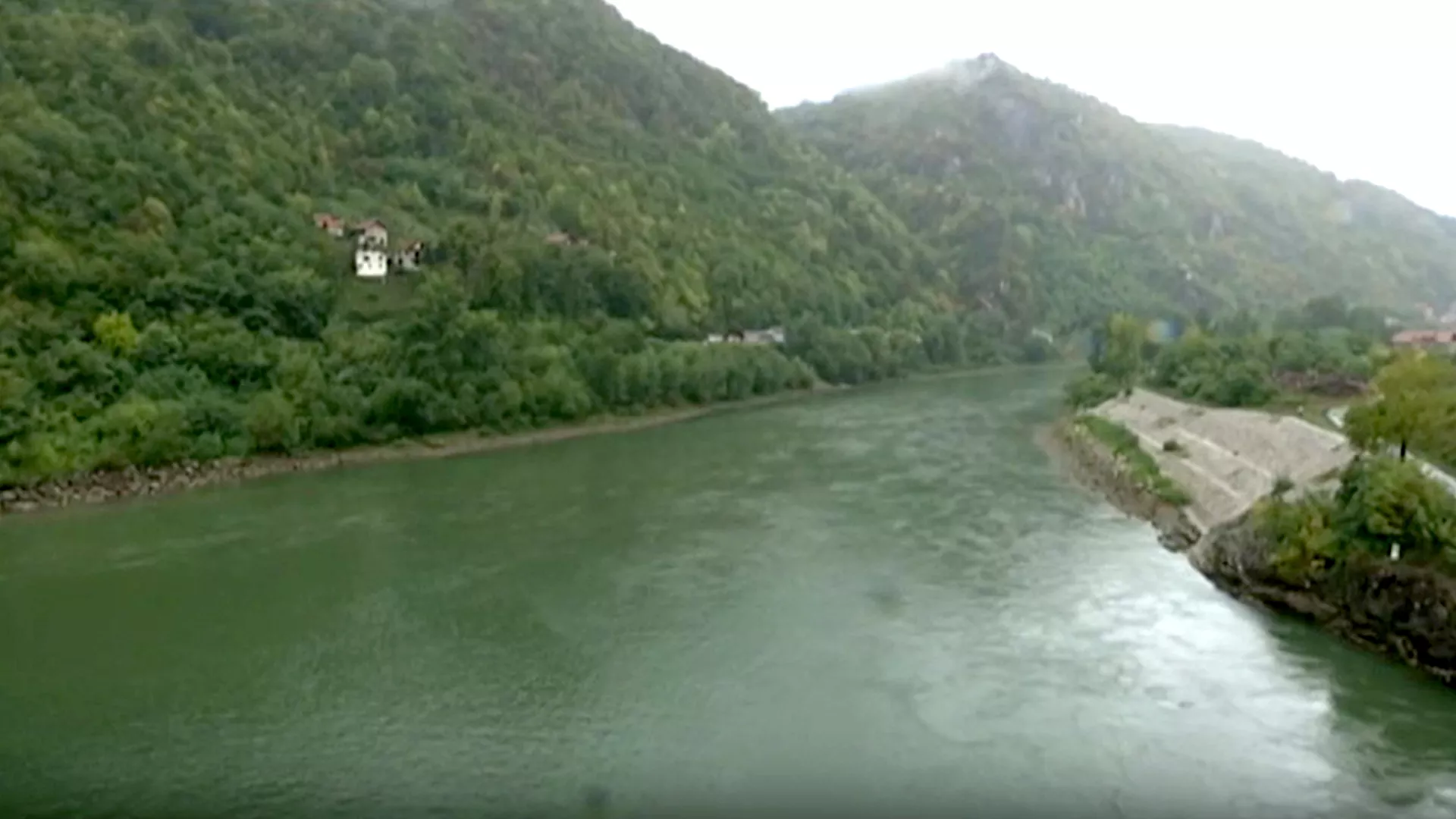 Trag: Kriva Drina divlje ćudi