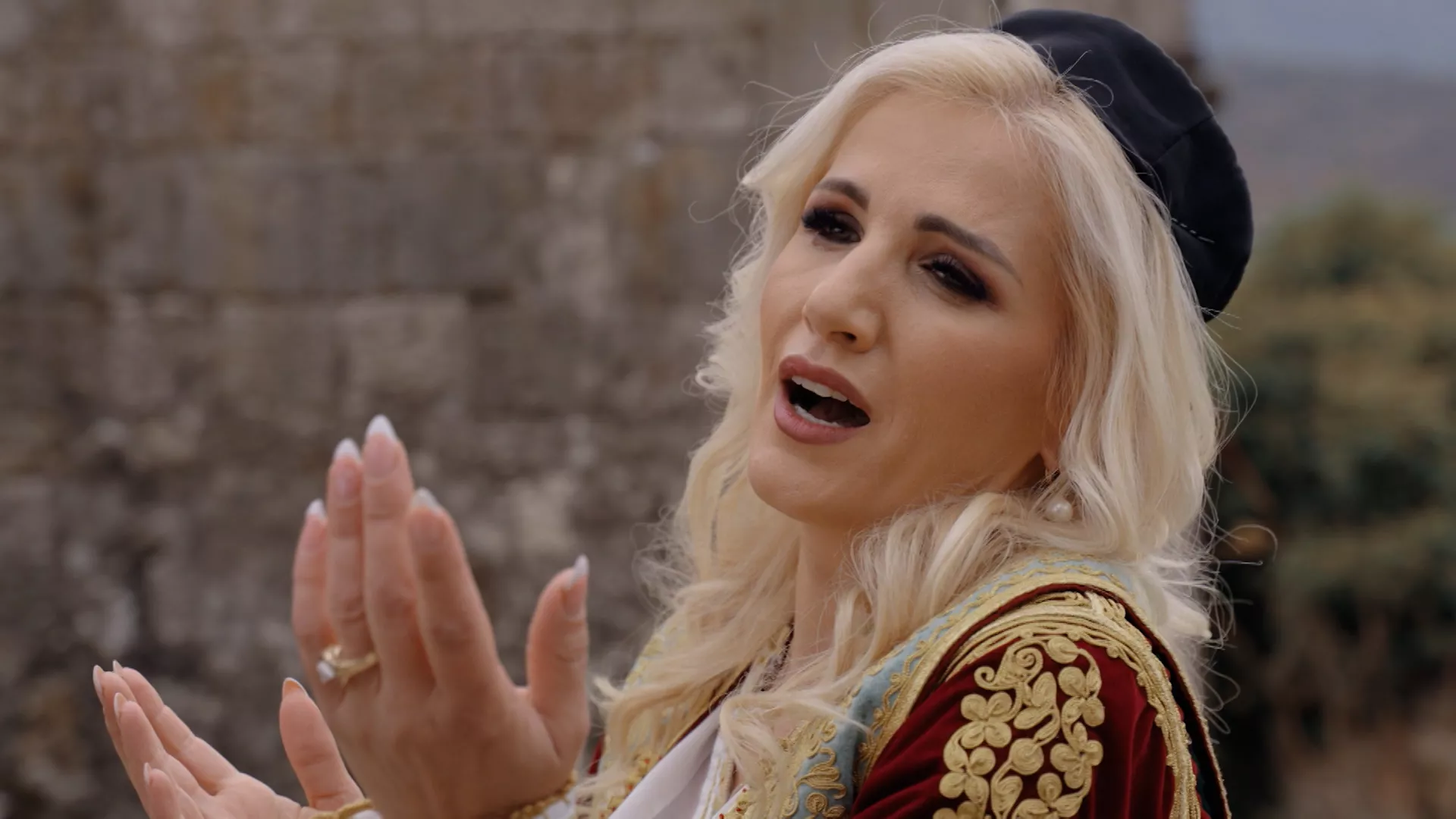 Seka Tomičić – Još ne sviće rujna zora