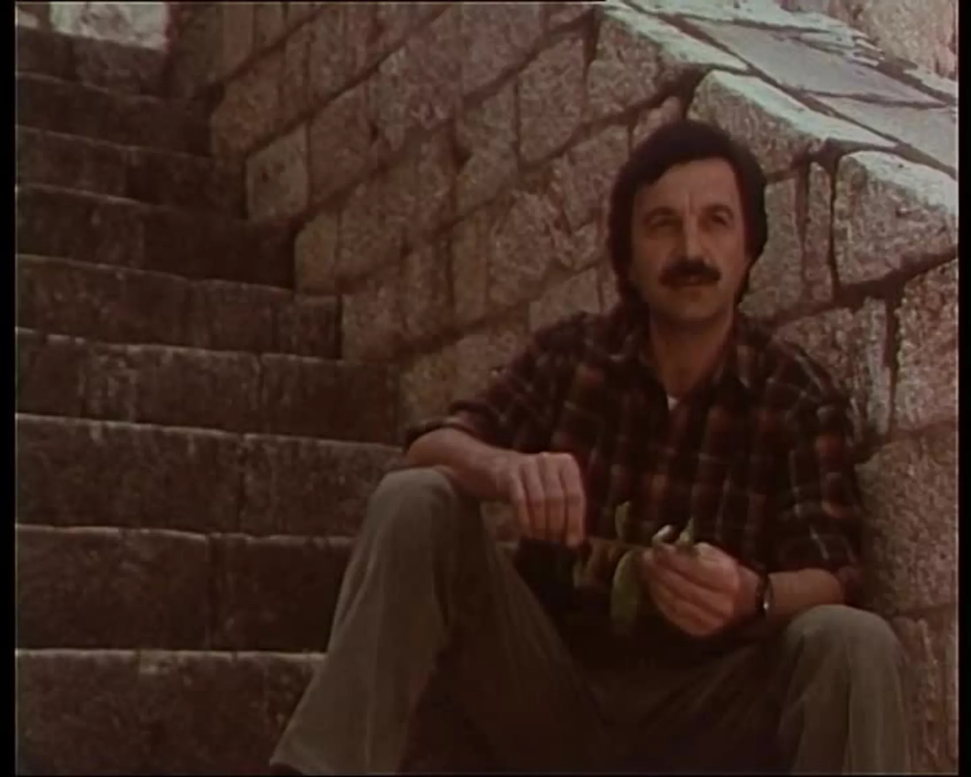 Među nama – Dean Jovićević