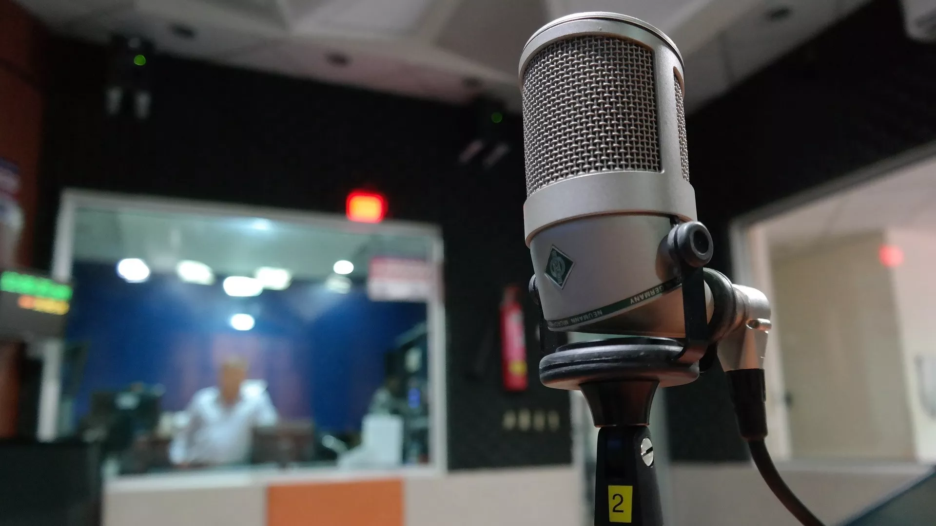 Večiti drugi - Izbor iz programa Radio Beograda 2