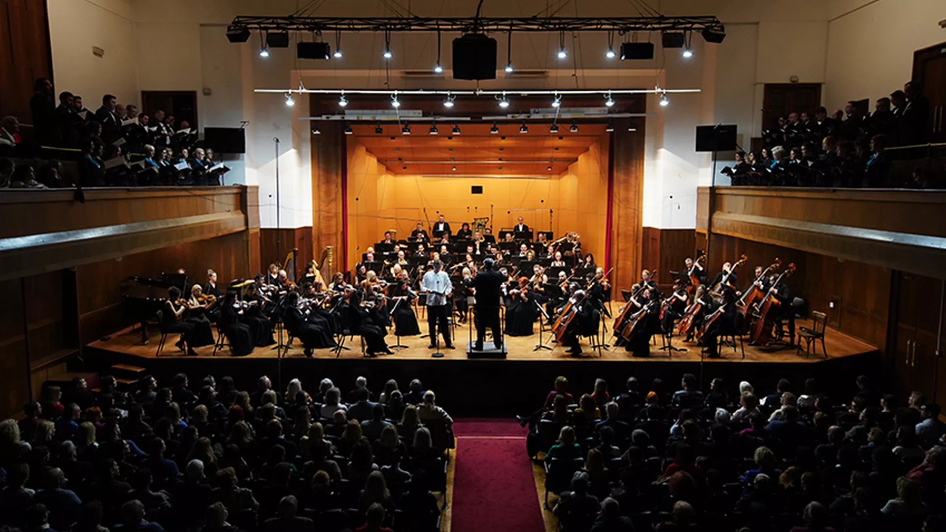 Simfonijski orkestar i Hor RTS 8.12.2022.  (prvi deo koncerta)