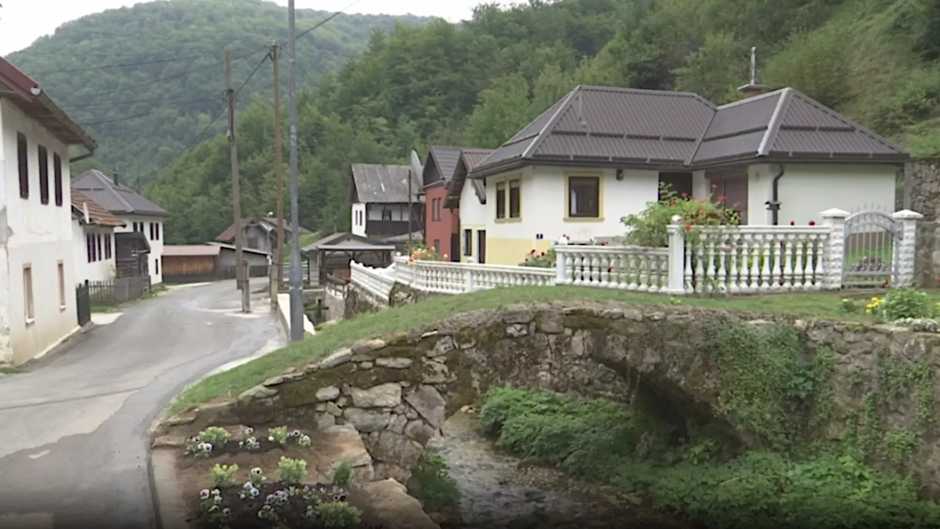 Kvadratura kruga: Svom selu ostavio svu svoju ušteđevinu