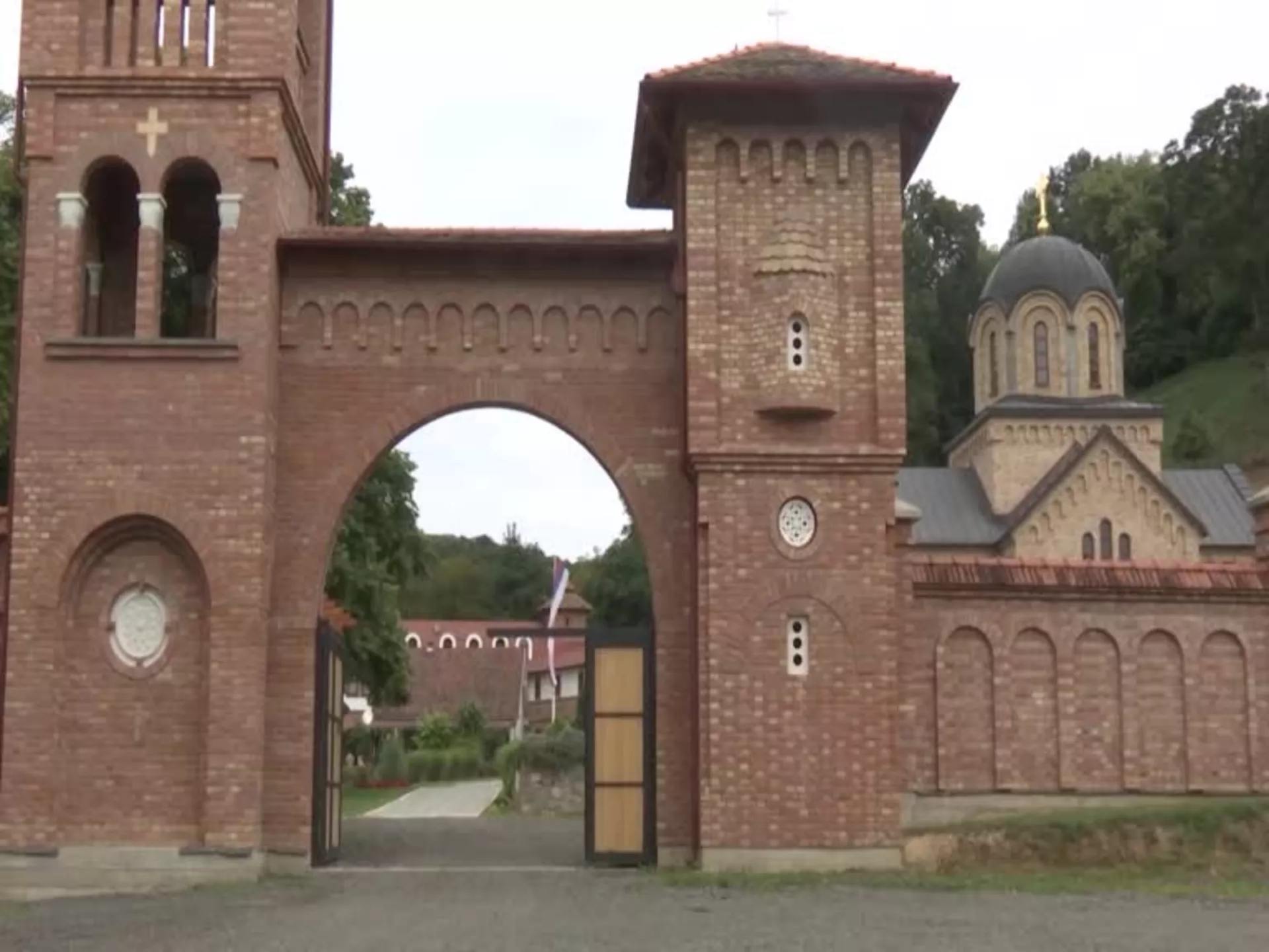Manastir Bešenovo