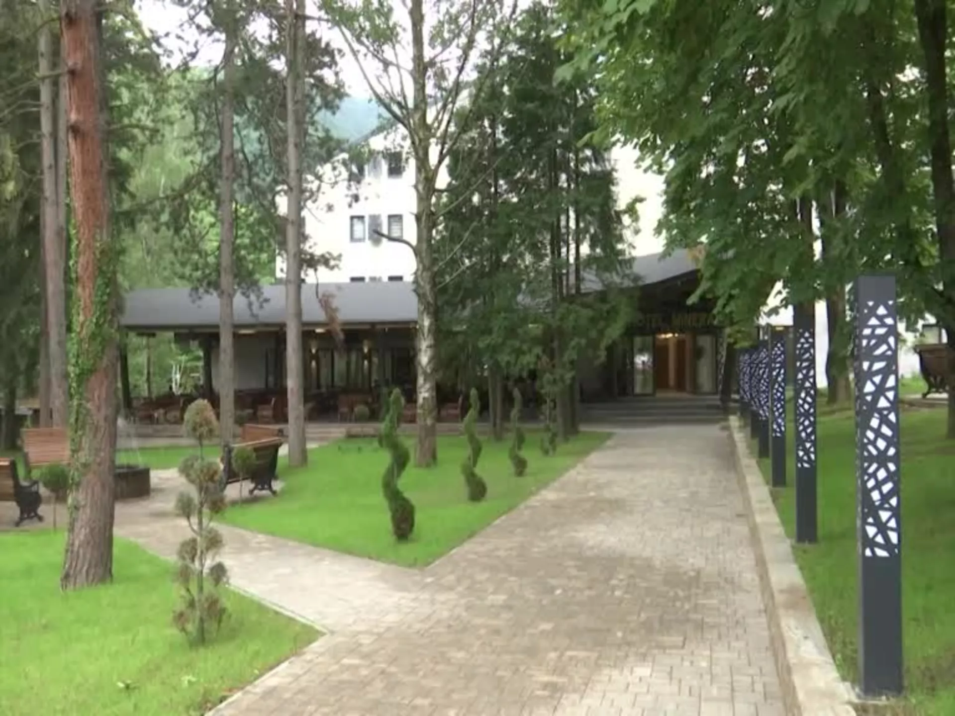 Obnovljen hotel u Bogutovačkoj banji