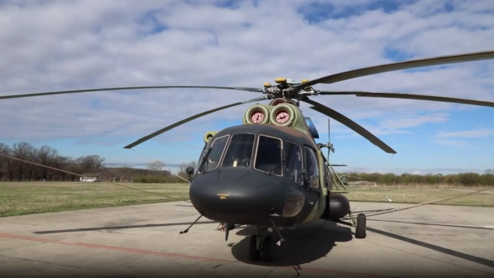 Dozvolite...: Vojna gimnazija i Vojna akademija za pilota helikoptera