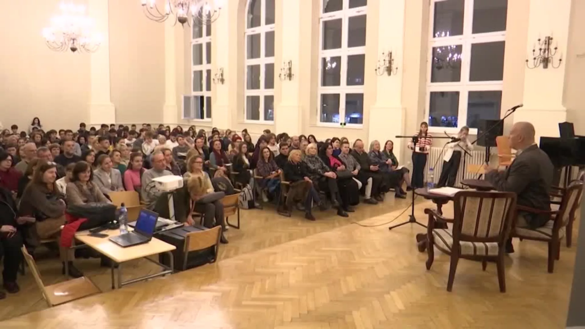 Rodno osetljiv jezik