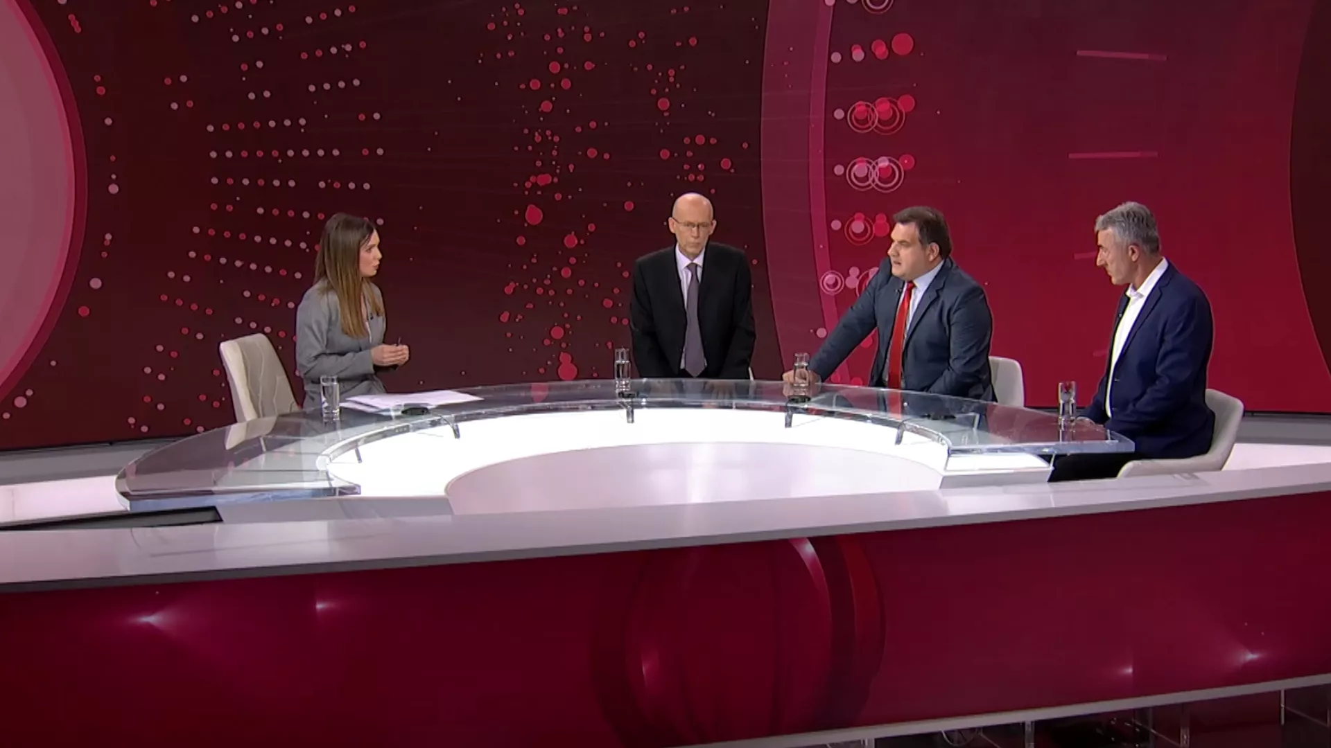 Četvrtkom u 9: Bliski istok - uvod u širi rat?