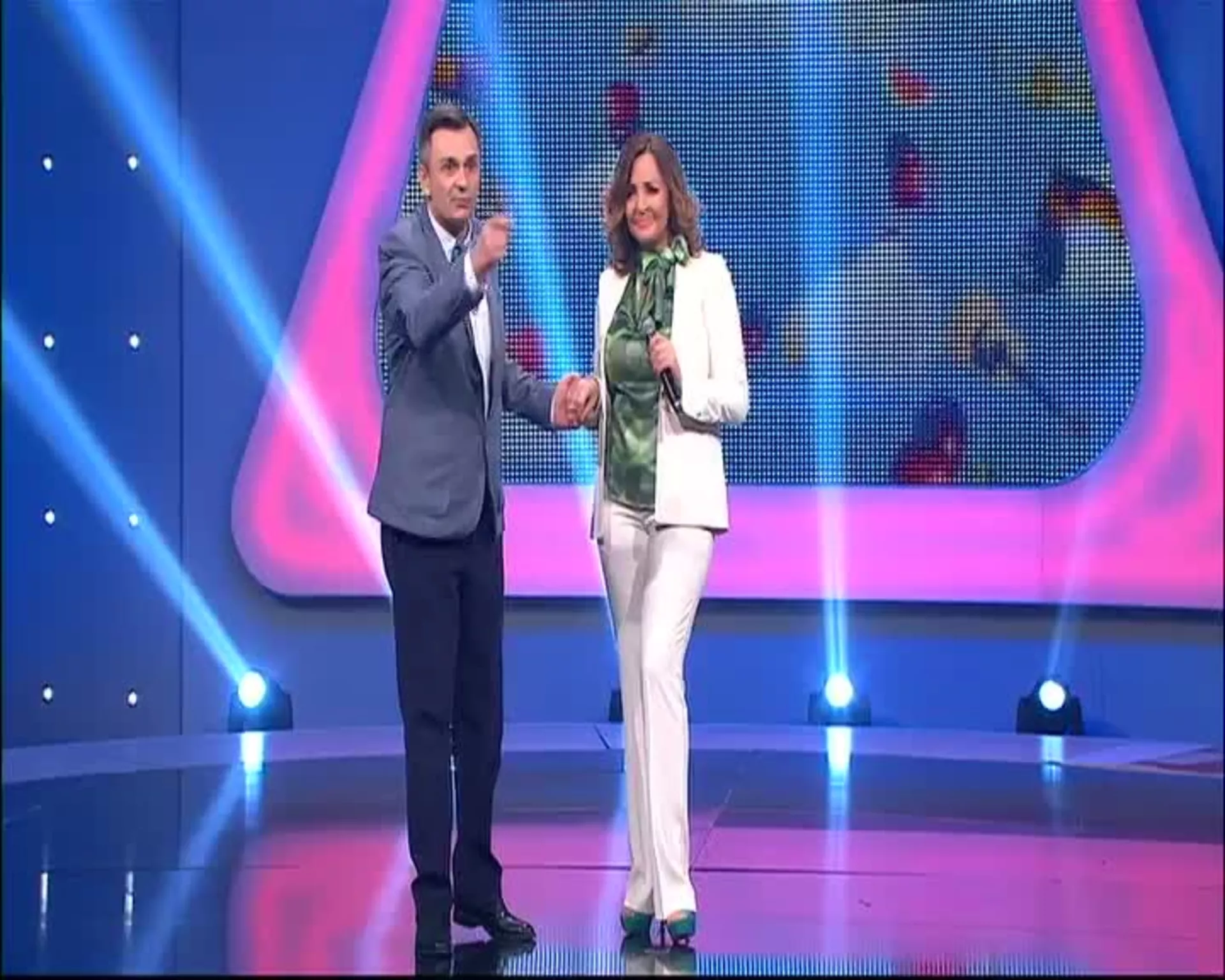 Ide Mile – Ana Bekuta, Vesna Dimić i Darko Lazić