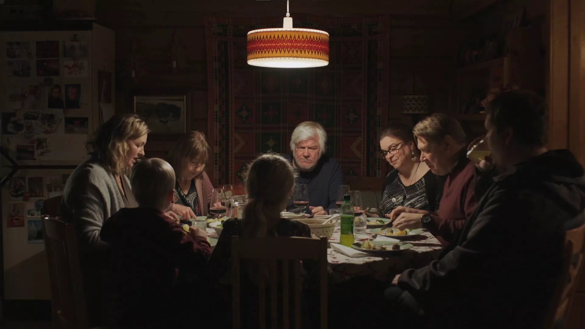 Porodični ručak (2023)