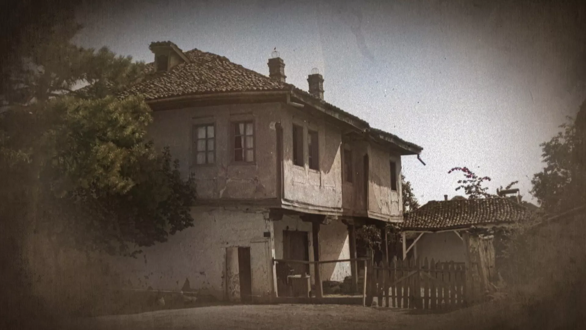 Glasovi iz prošlosti, priče o legatima: Manakova kuća, Etnografska spomen - zbirka Hristifora Crnilovića