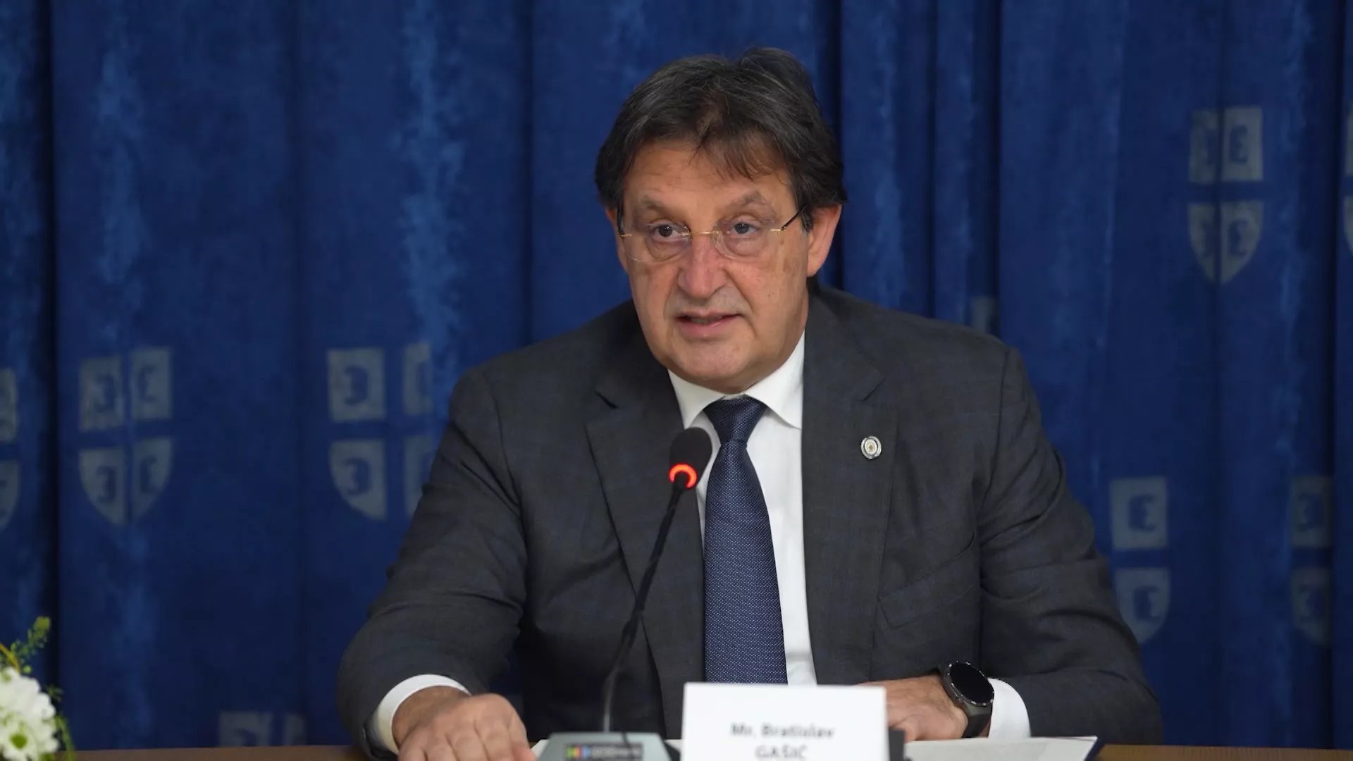 Dozvolite...: U Prištini posle 24 godine
