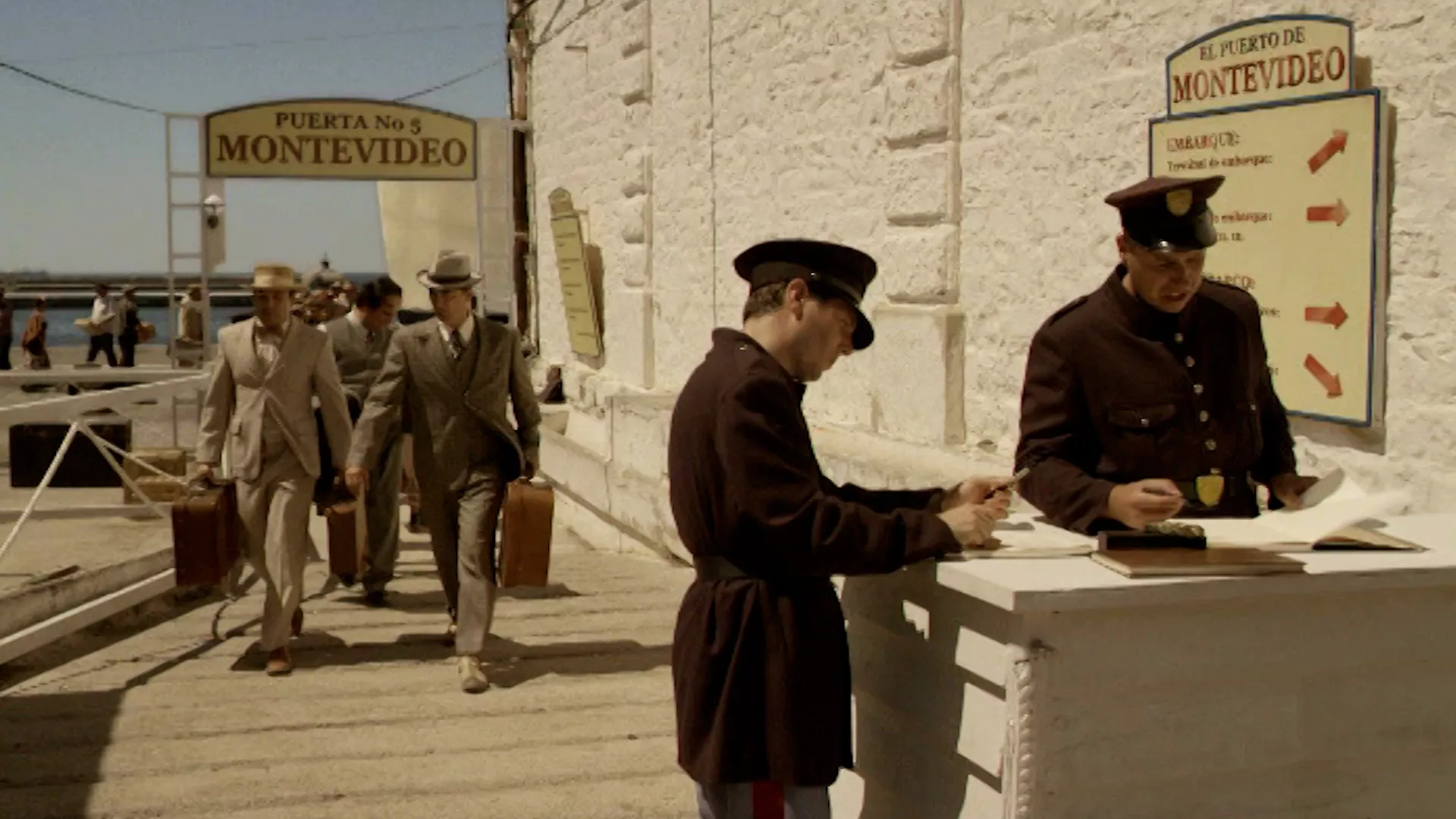Montevideo, vidimo se (2014) (1. epizoda)