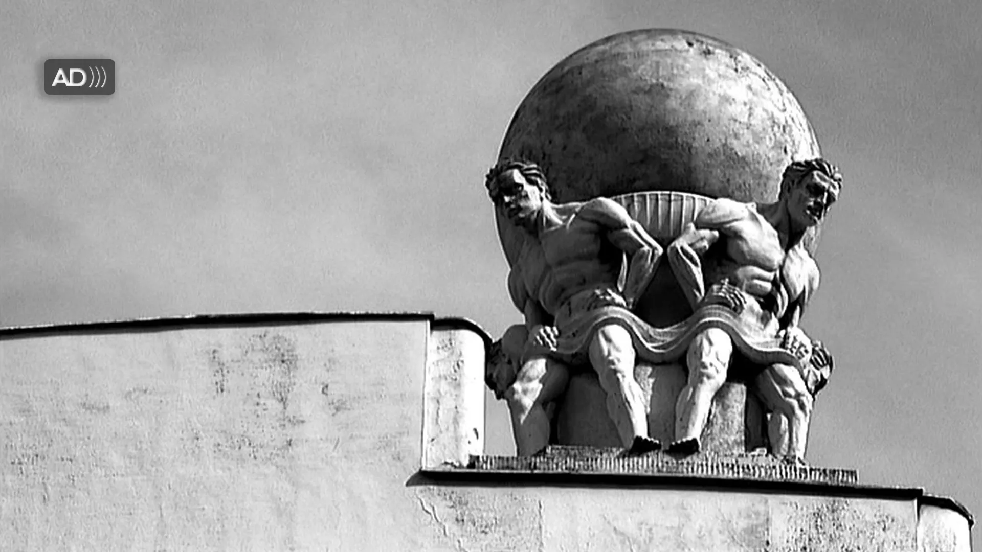 Mitologije beogradskih fasada: Na ramenima Atlasa (sa audio-deskripcijom)