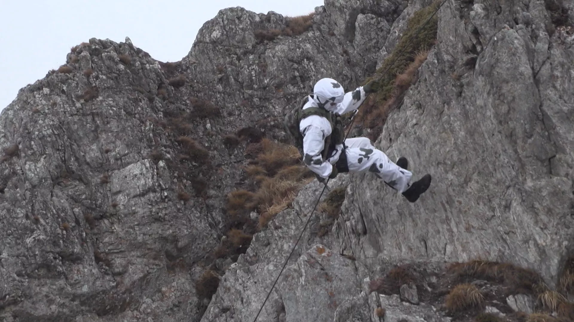 Dozvolite…: Konkurs za specijalce