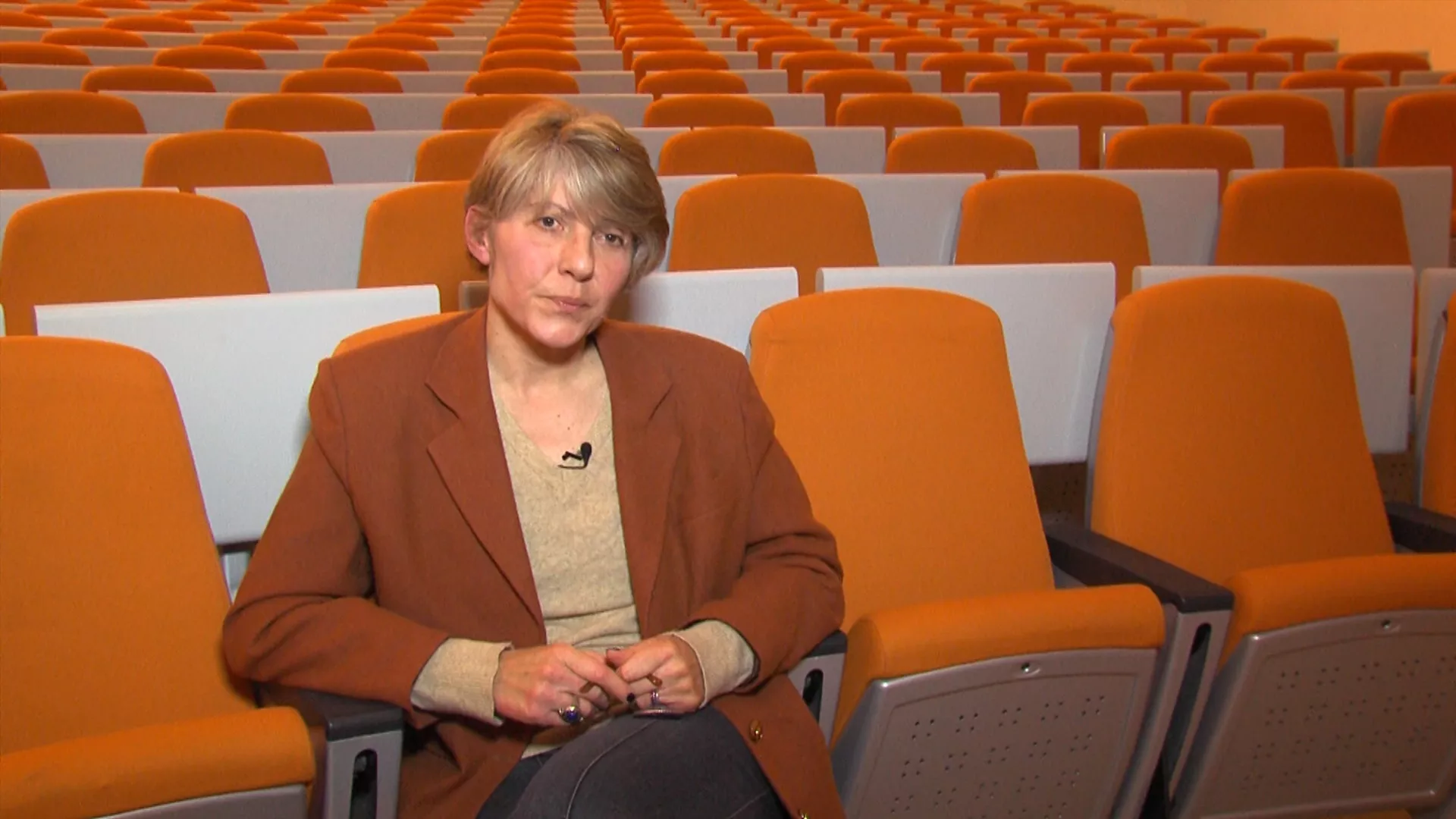 Neverbalna komunikacija: Znaci superiornosti