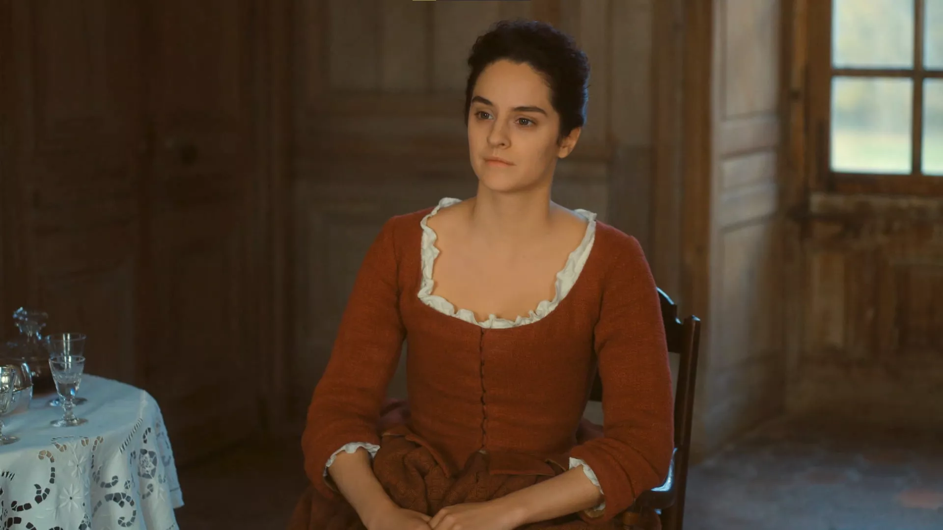 Portret devojke u plamenu (2019)