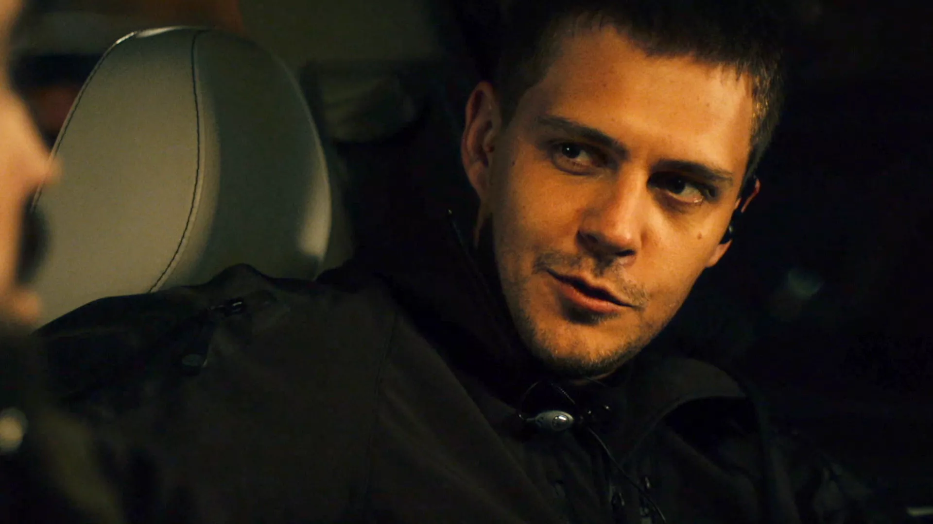 Južni vetar (2018) (1. epizoda)