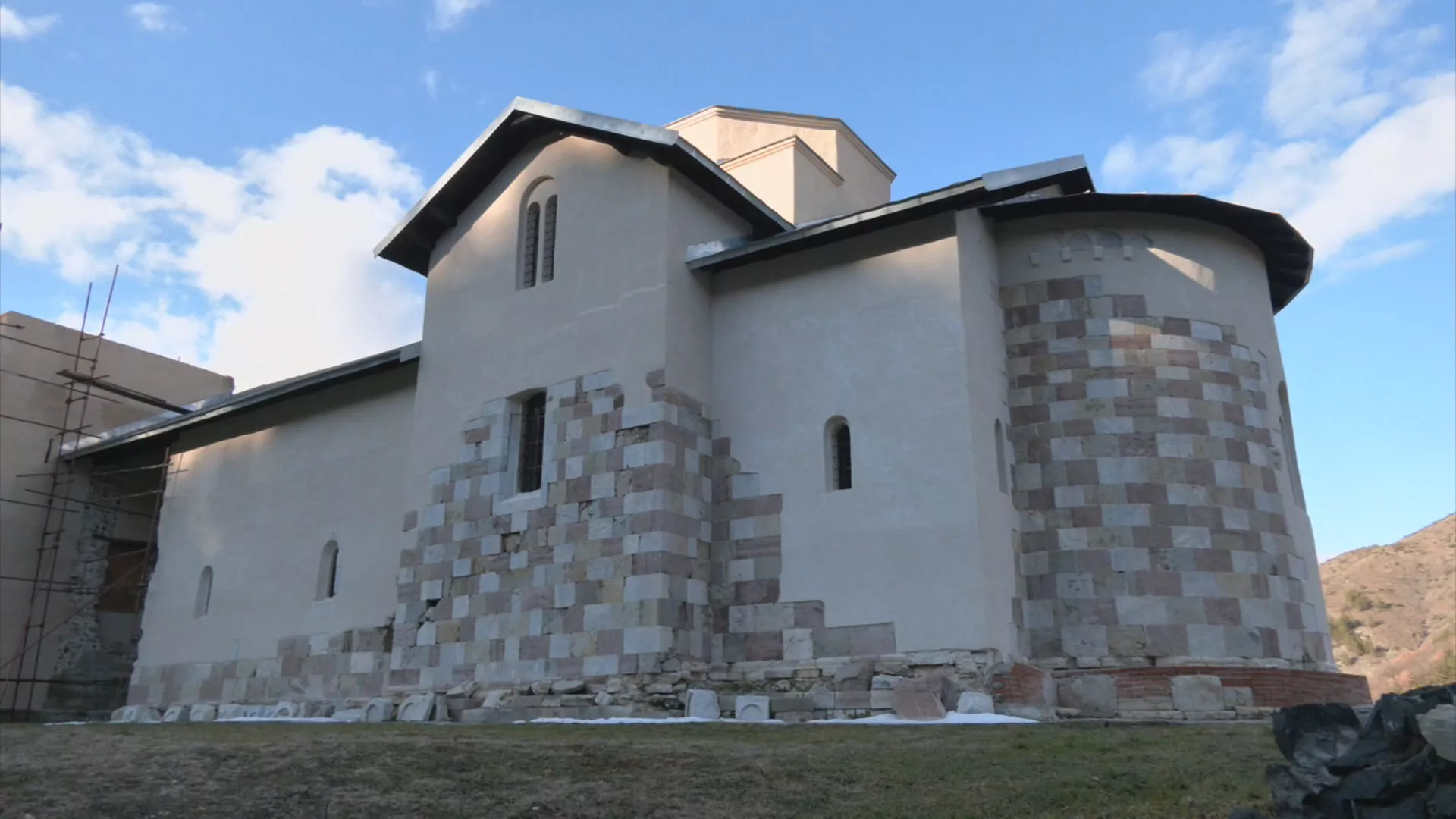 Trag: Bogotražitelj – Manastir Banjska