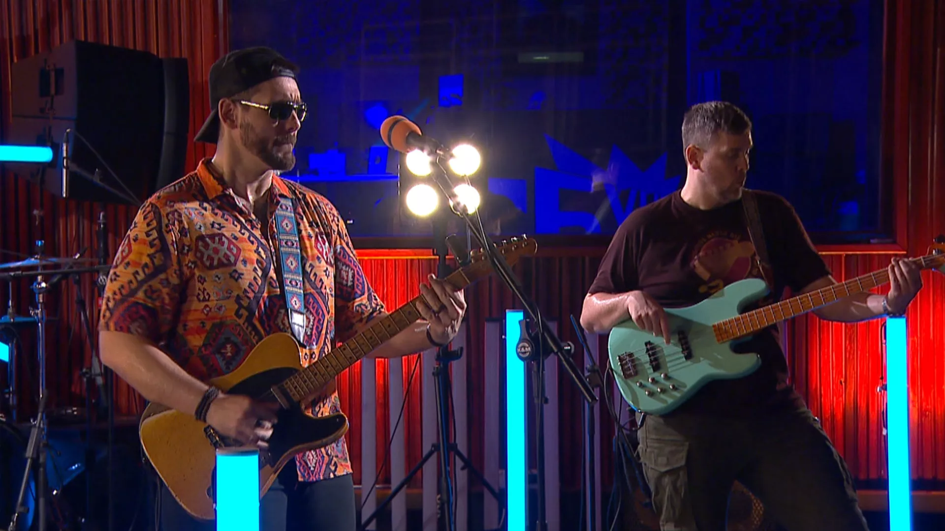 Bunt: Koton Pikers, album "Pickin’ Out Strong"