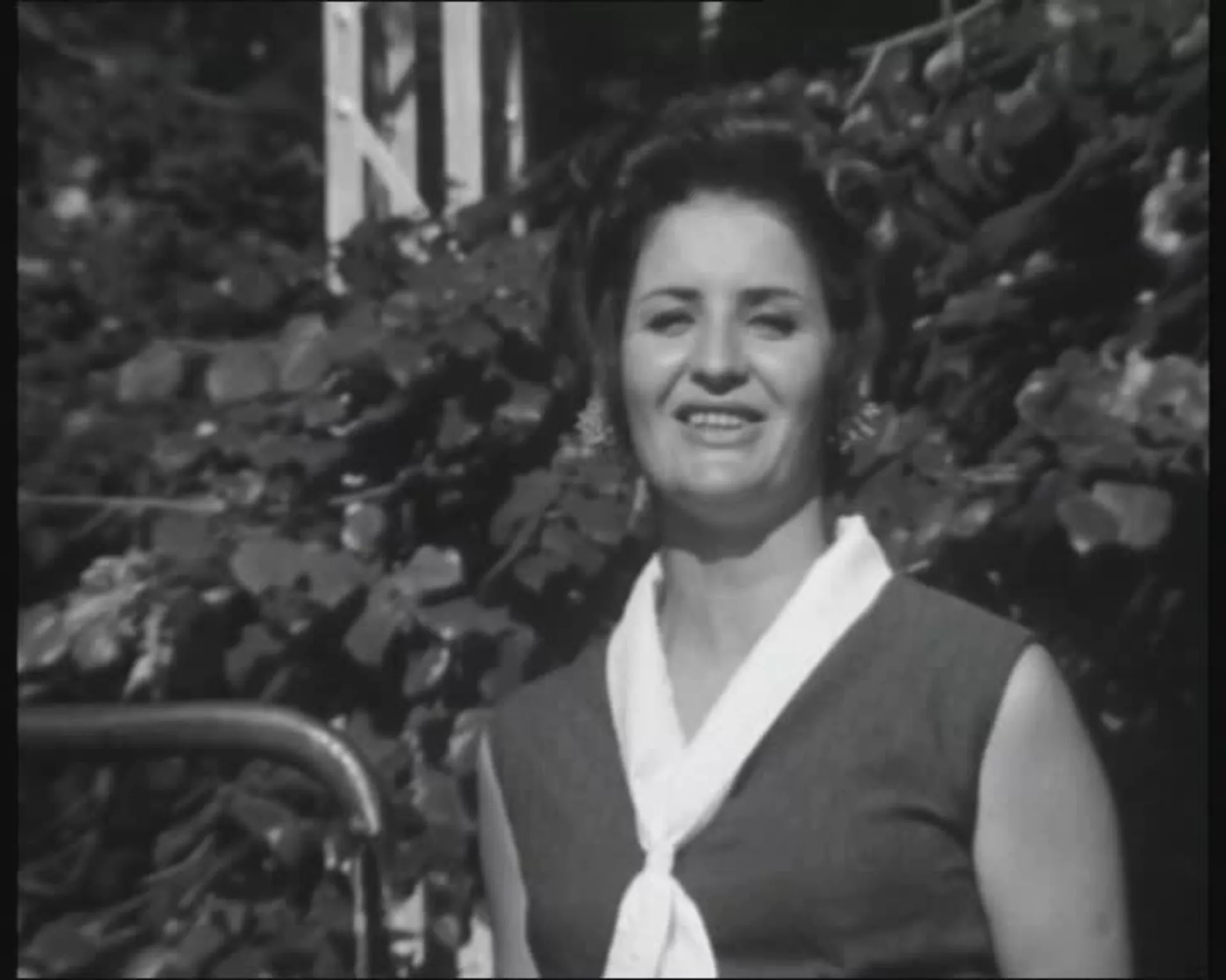Lepa Lukić – Opančići na kljunčice