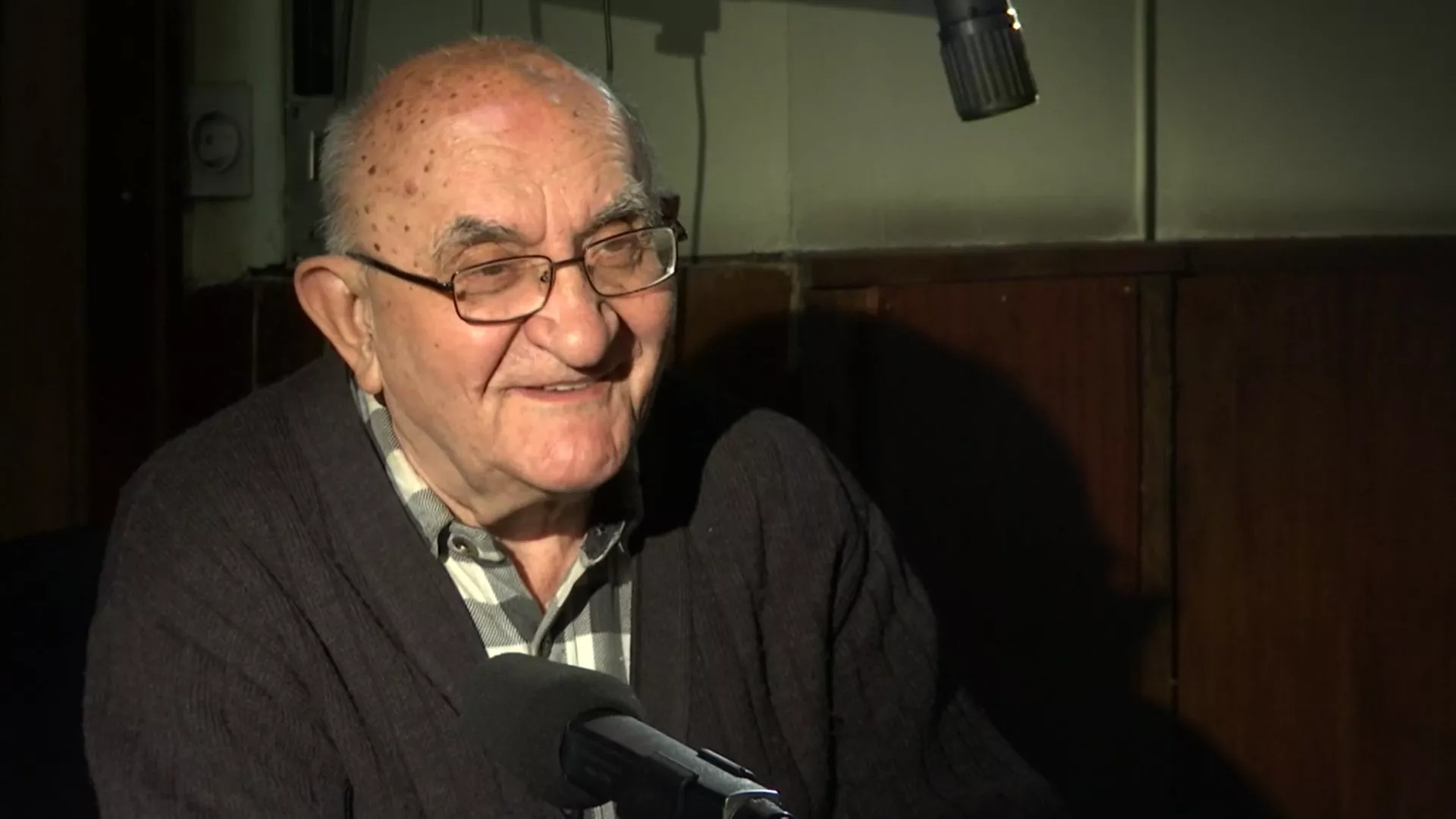 Ostavi sve i čitaj – Miloš Jevtić